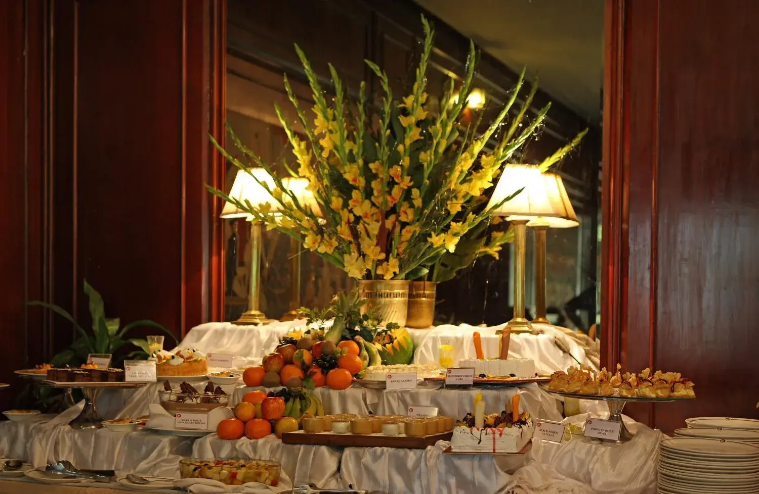 Buffet breakfast in Hotel Clarks Varanasi Limited Buffet breakfast in Hotel Clarks Varanasi Limited