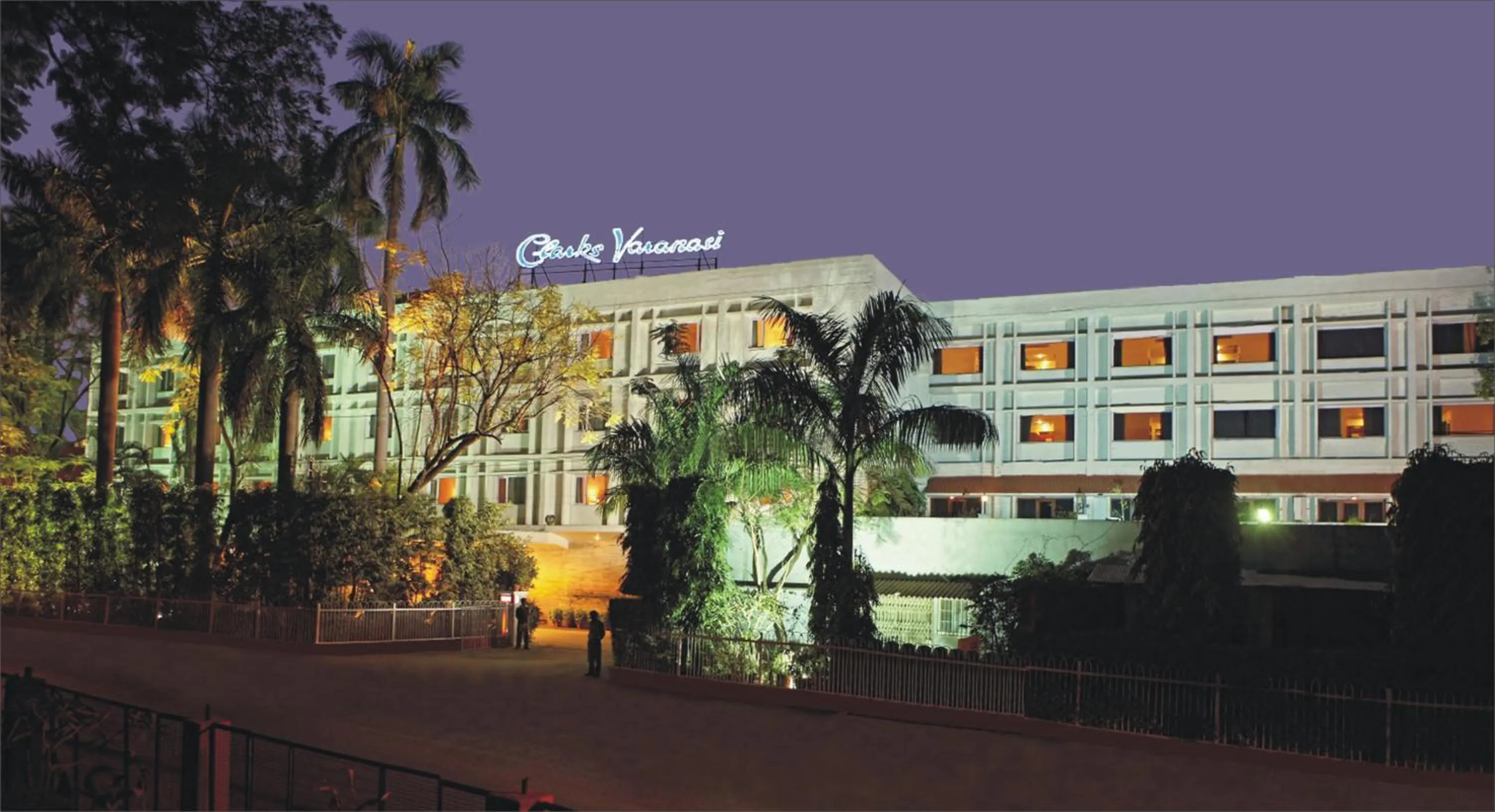 Property building in Hotel Clarks Varanasi Limited