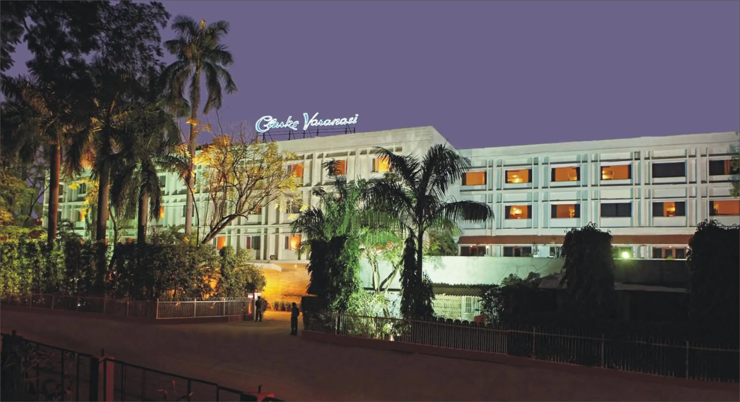 Property building in Hotel Clarks Varanasi Limited Property building in Hotel Clarks Varanasi Limited