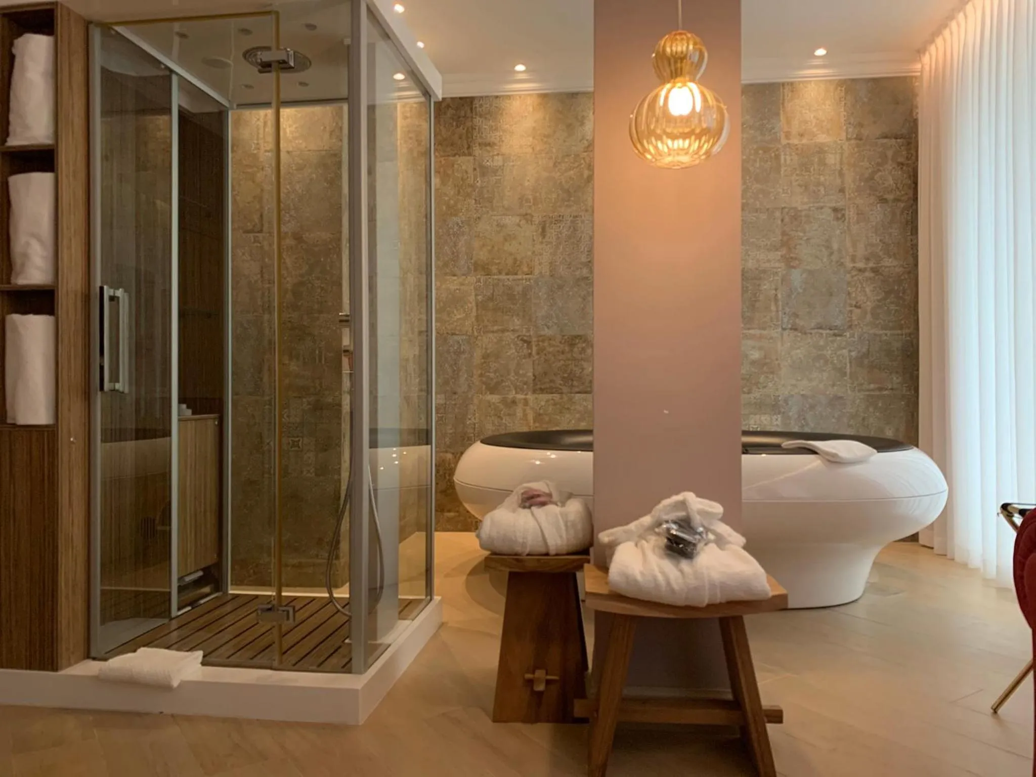 Shower in Palazzo Dei Mercanti - Dimora & Spa