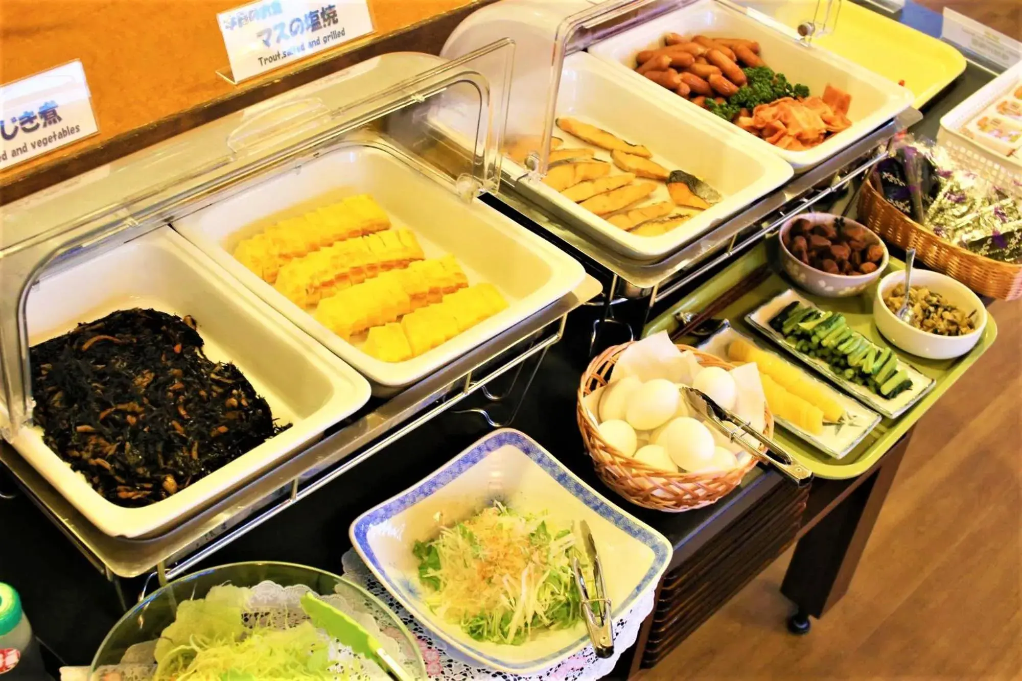 Buffet breakfast in Hotel Matsumoto Yorozuya