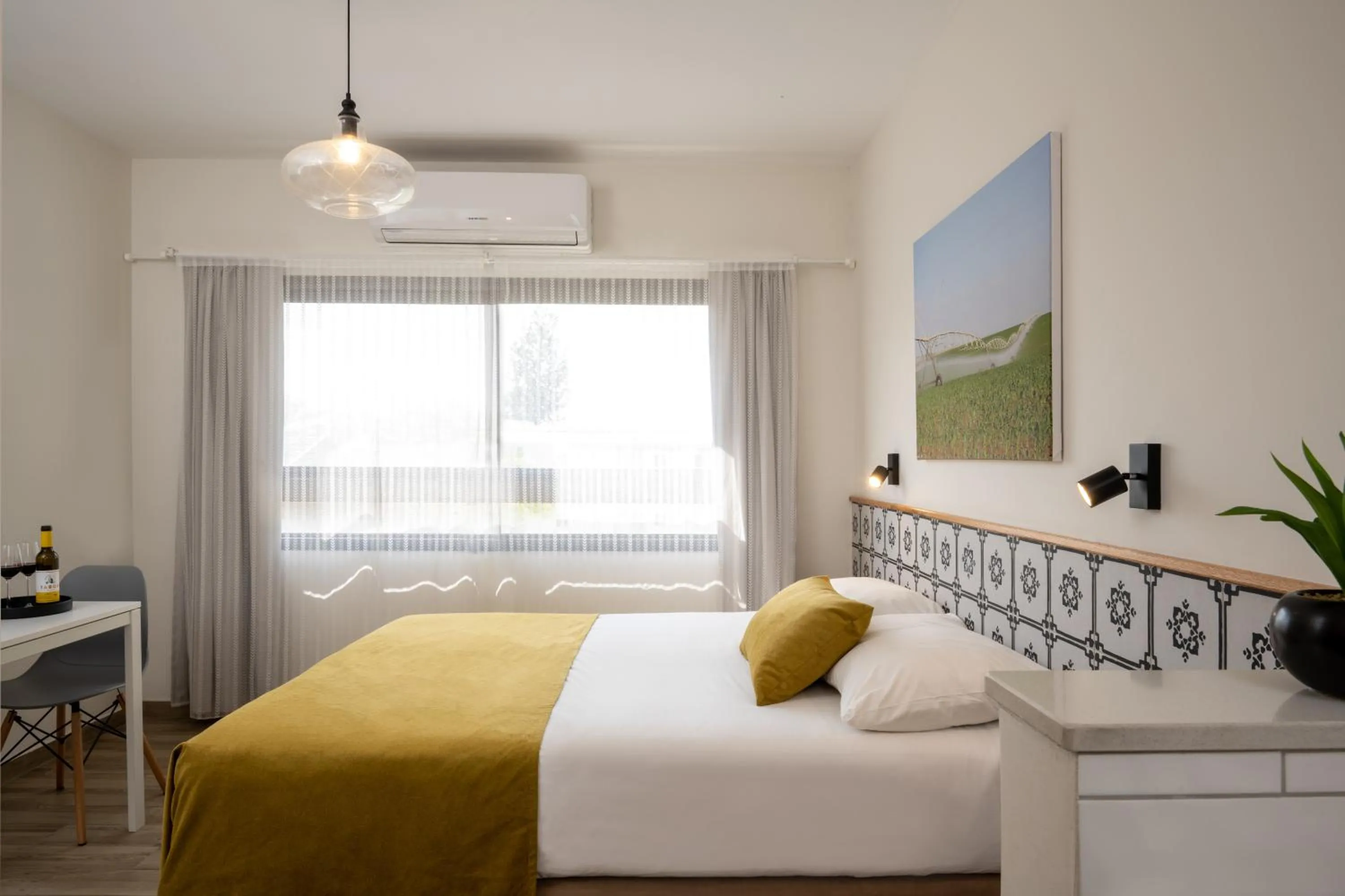 Photo of the whole room, Bed in Holiday Village Kibbutz Mizra