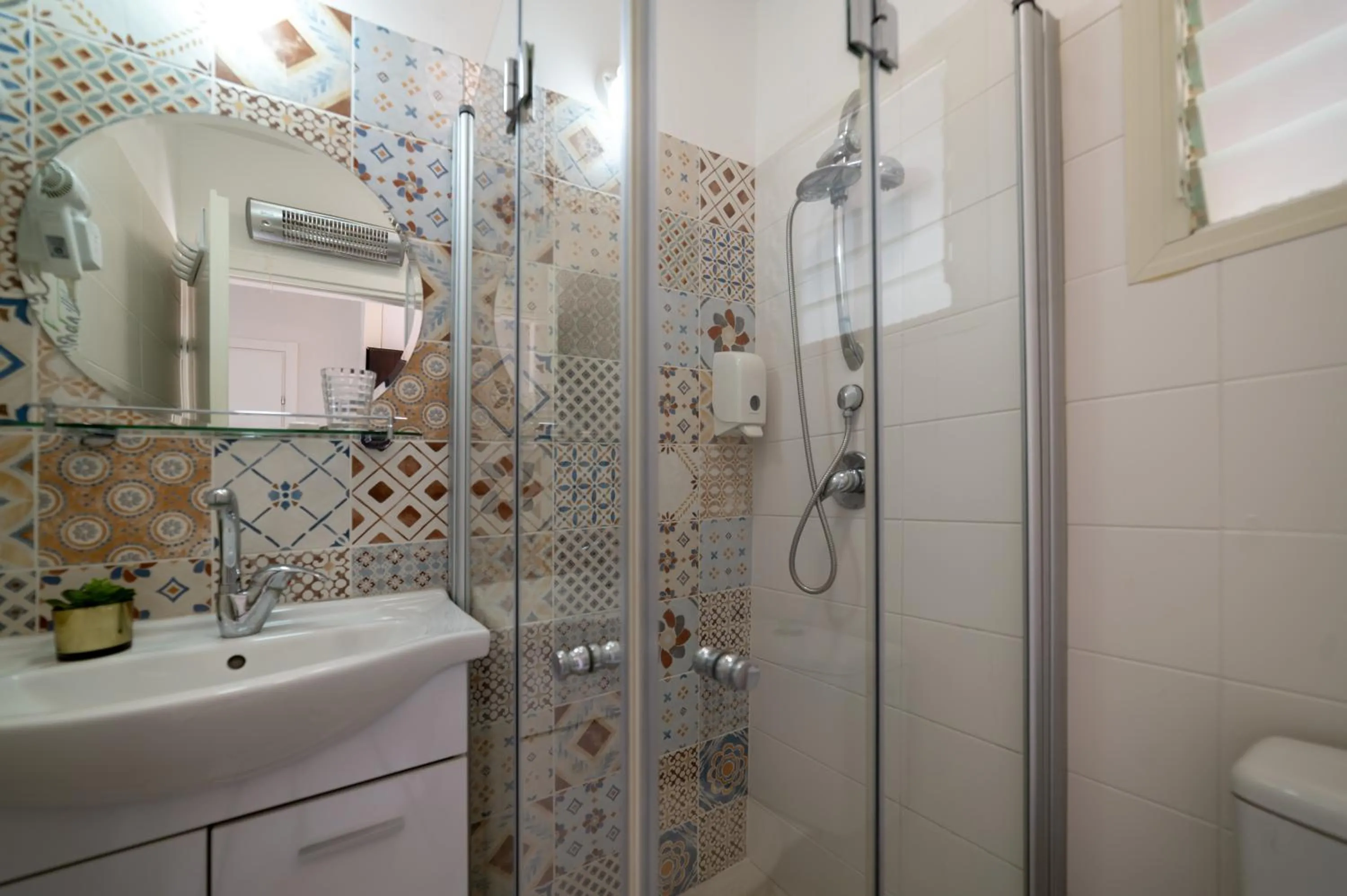 Bathroom in Holiday Village Kibbutz Mizra