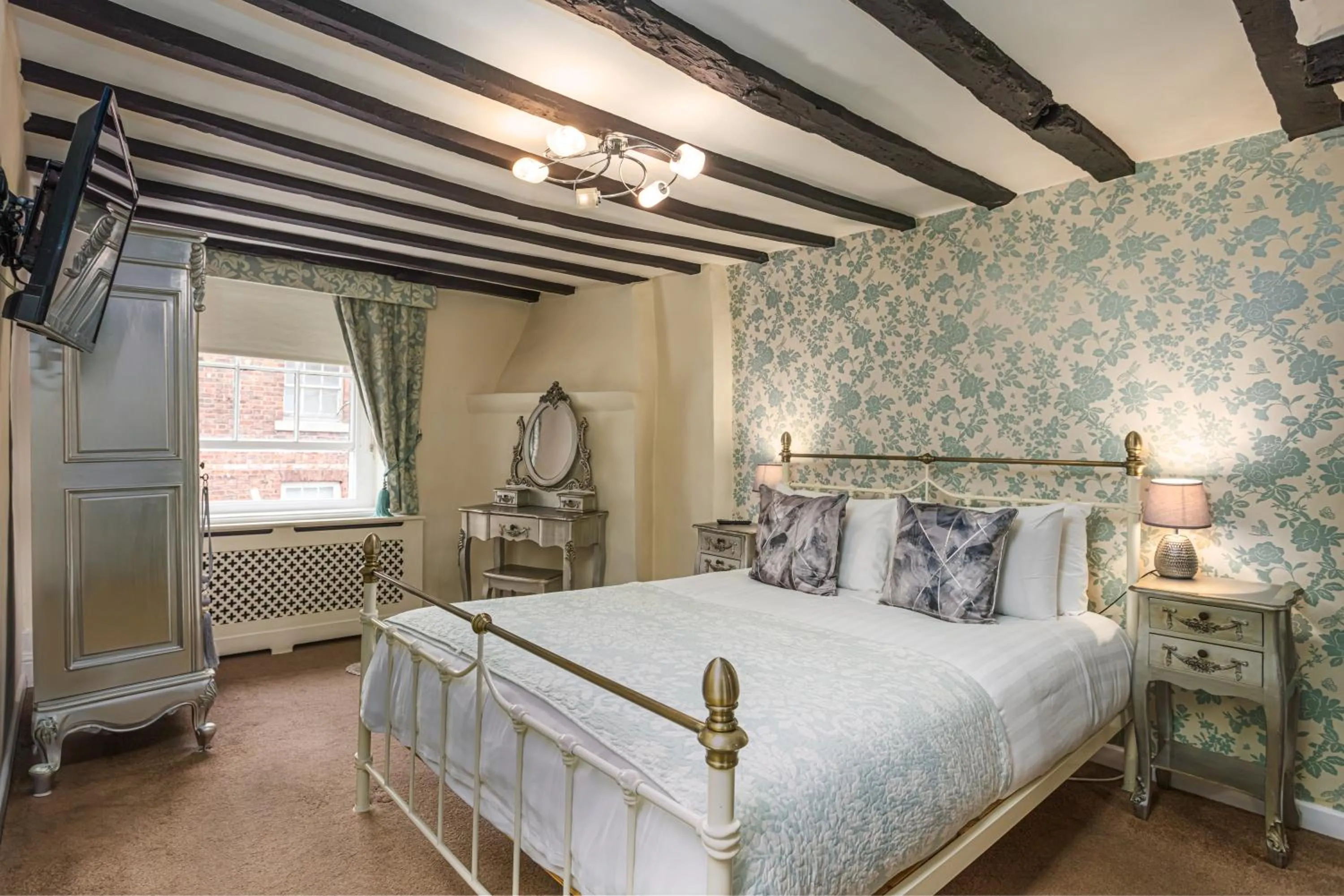 Bedroom, Bed in The Pied Bull