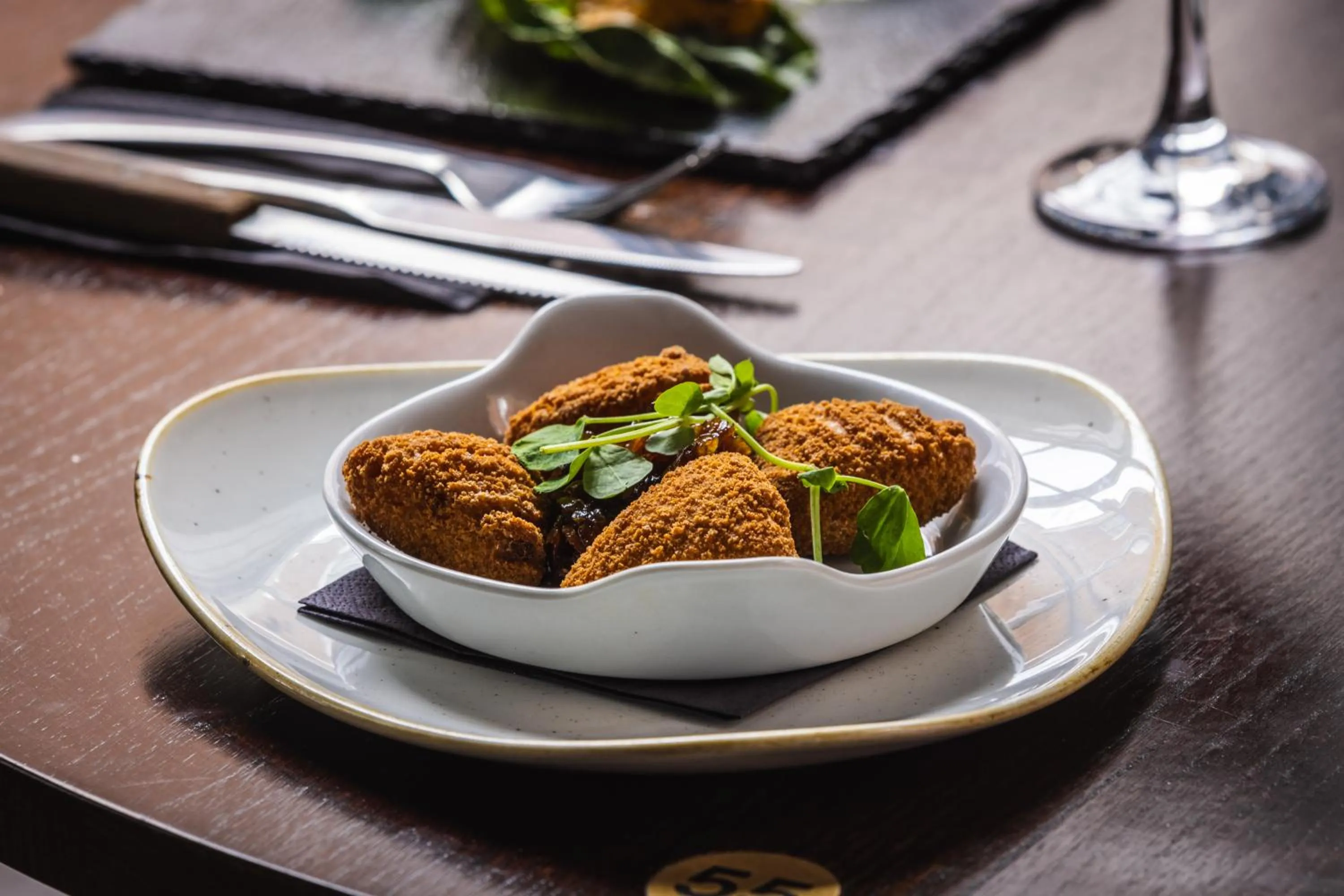 Food in The Pied Bull