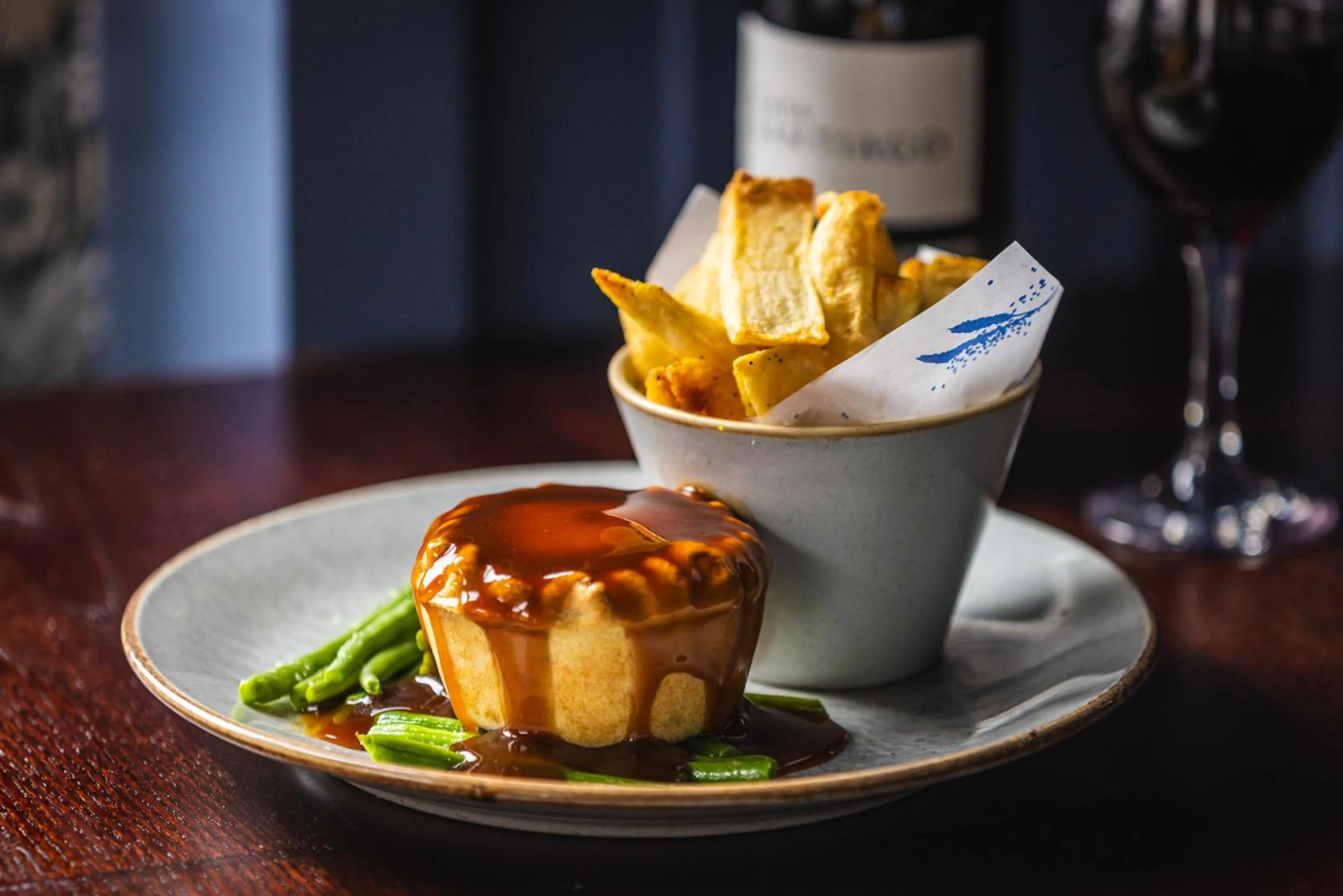 Food in The Pied Bull