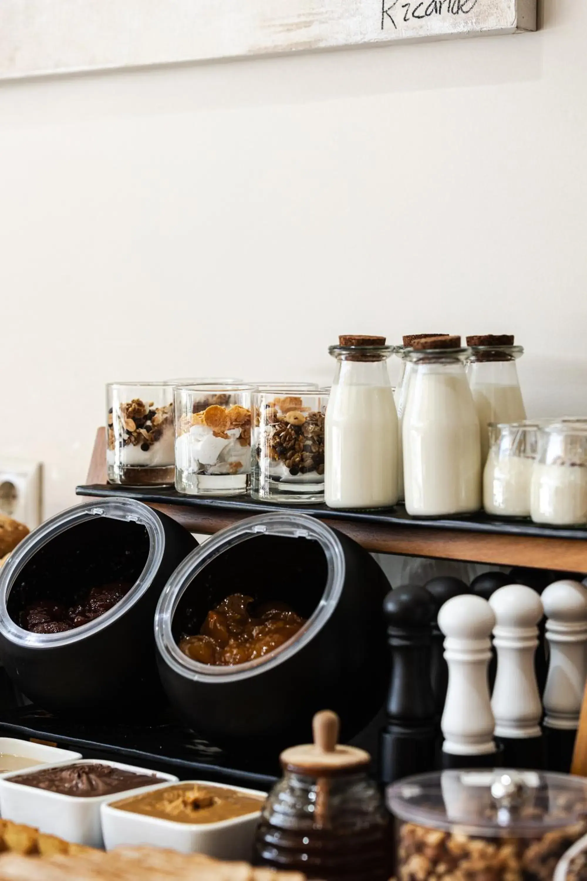 Food in Mikelina Boutique Hotel Food in Mikelina Boutique Hotel