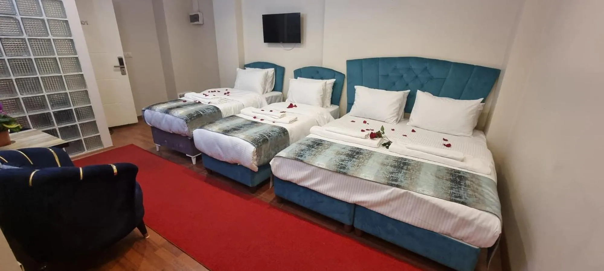 Bed in By Historial Hotel Due