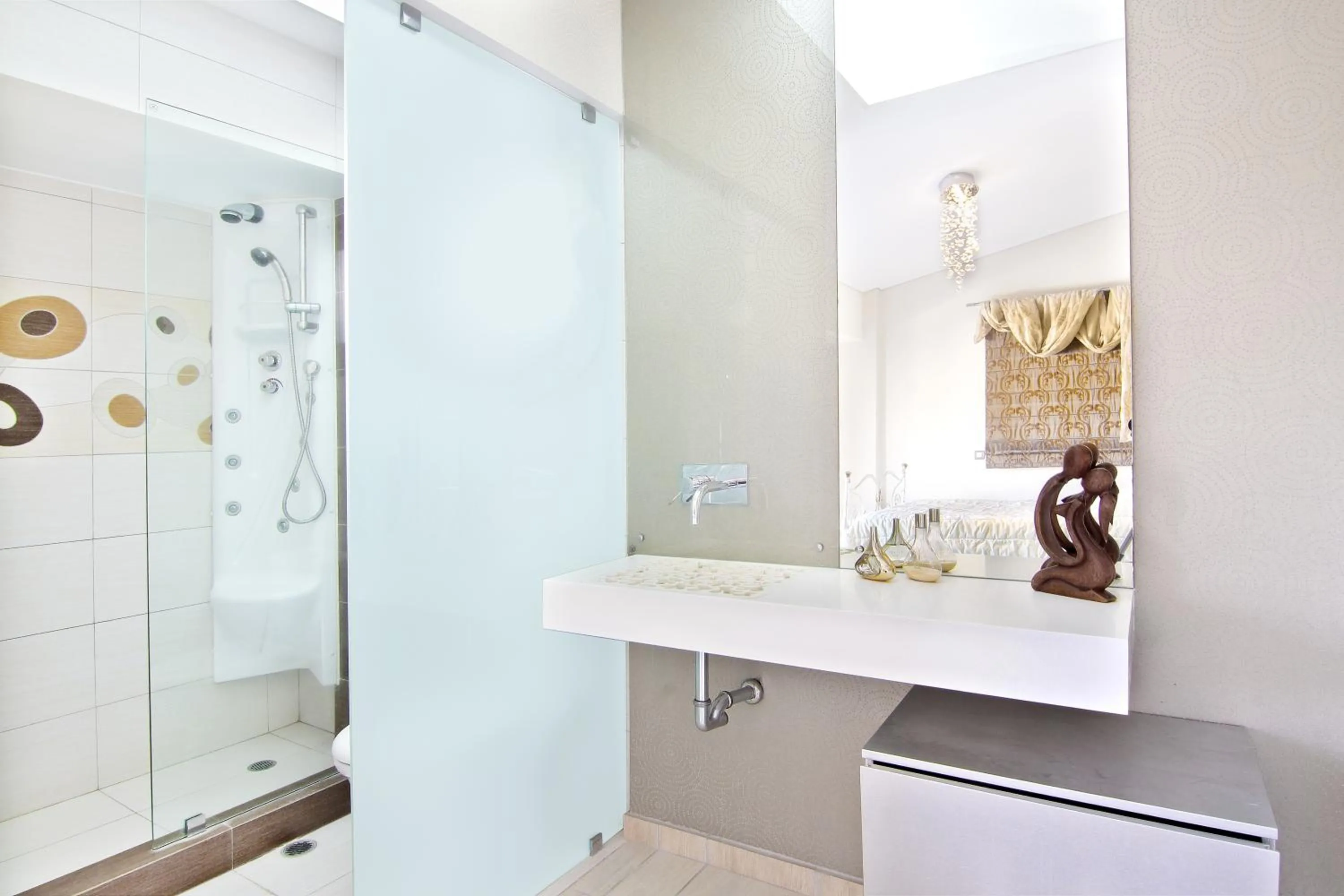 Shower in Adam & Eve Villas