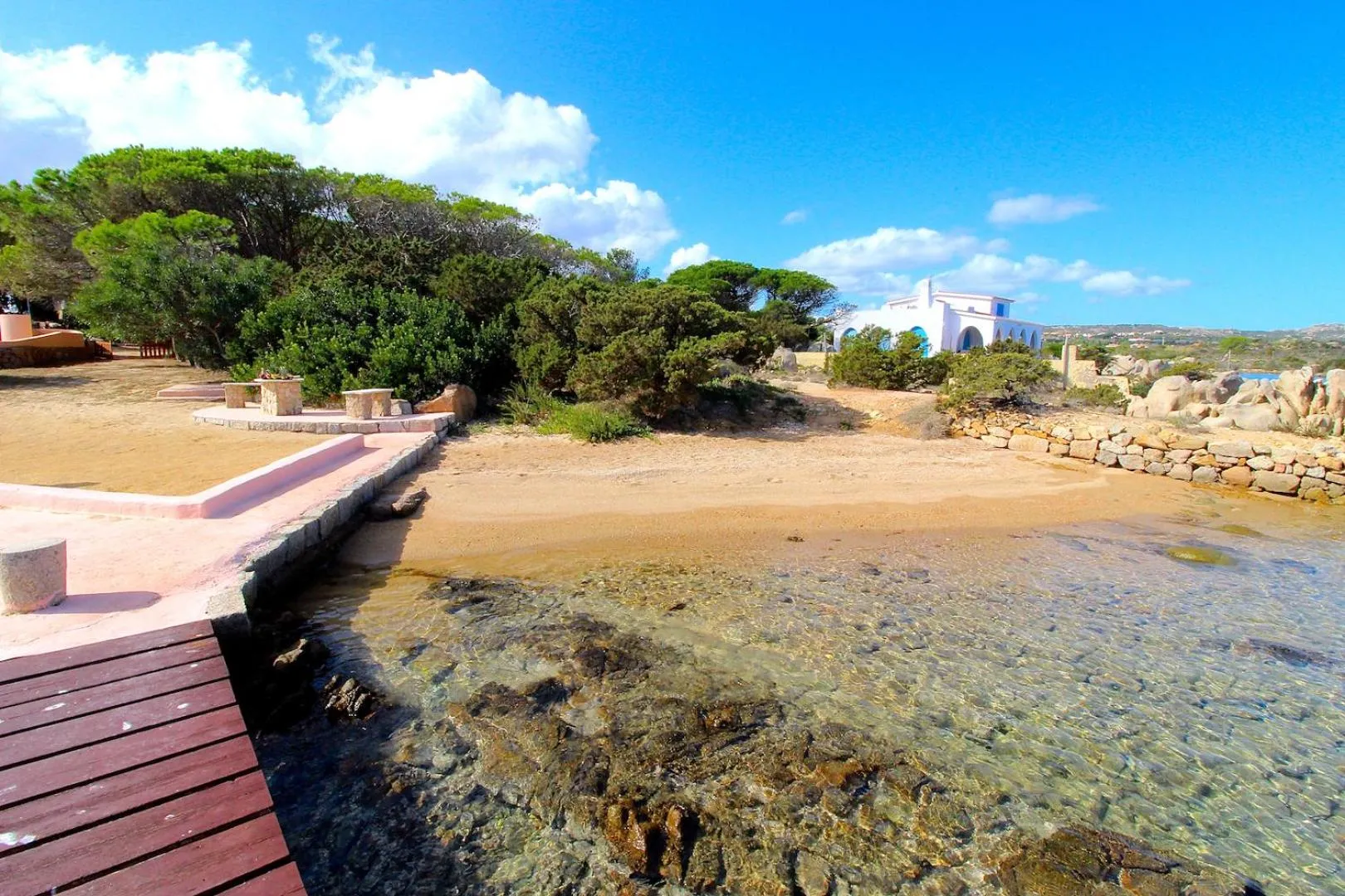 Beach in Villa Maddalena - Giardinelli