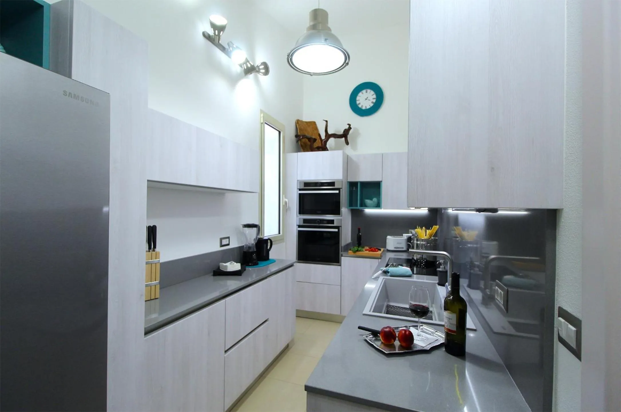 Kitchen or kitchenette in Villa Maddalena - Giardinelli