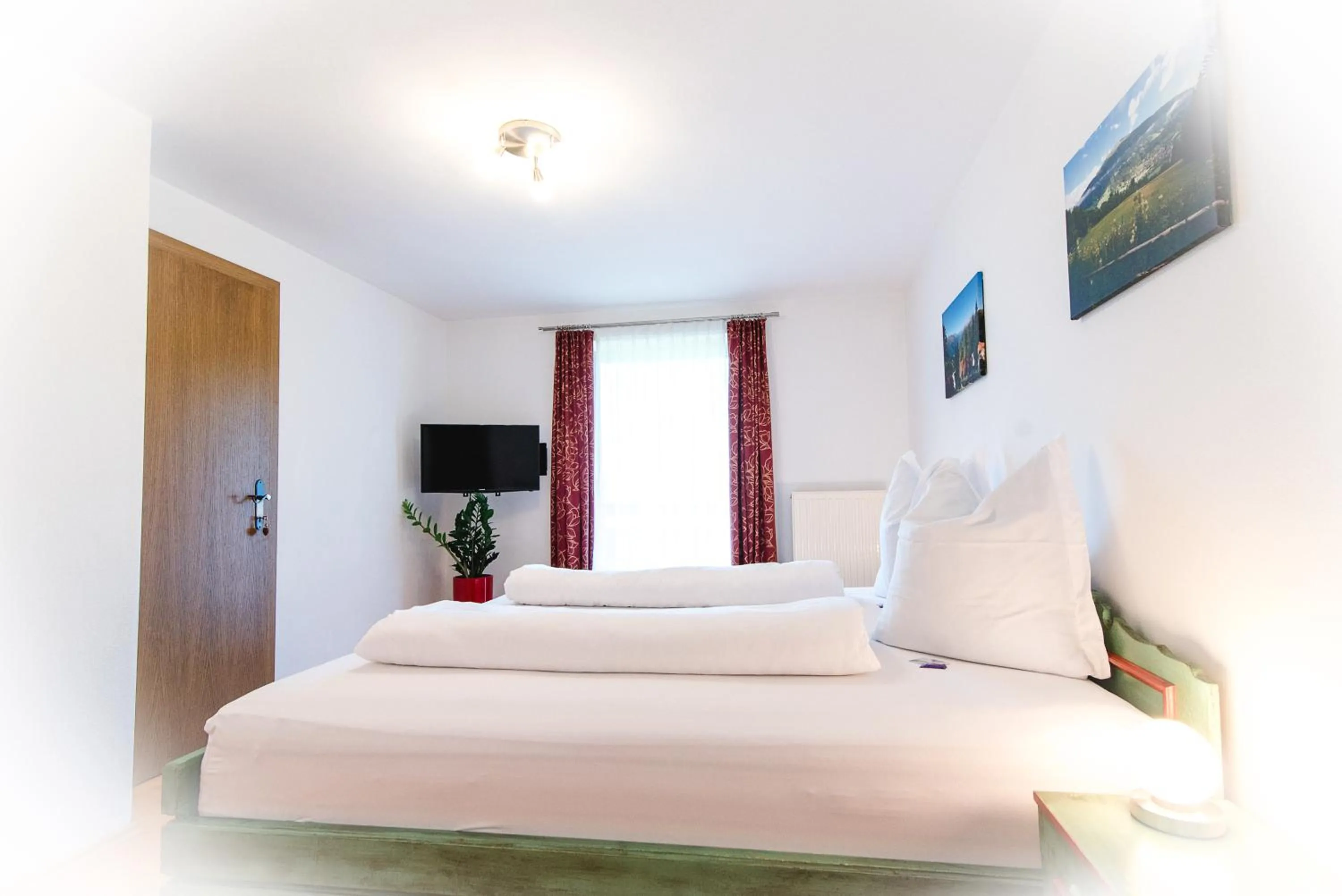 Bed in Appartement Haus Moser