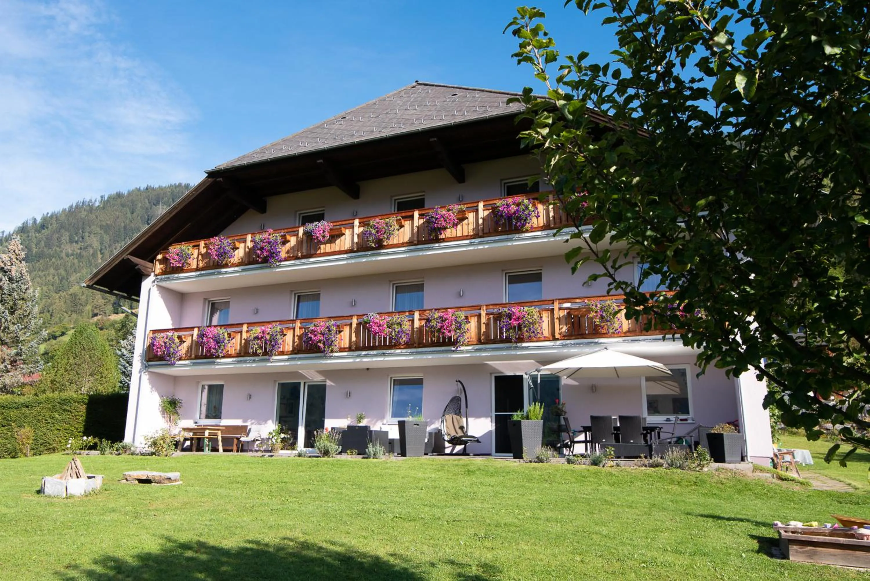 Property building in Appartement Haus Moser