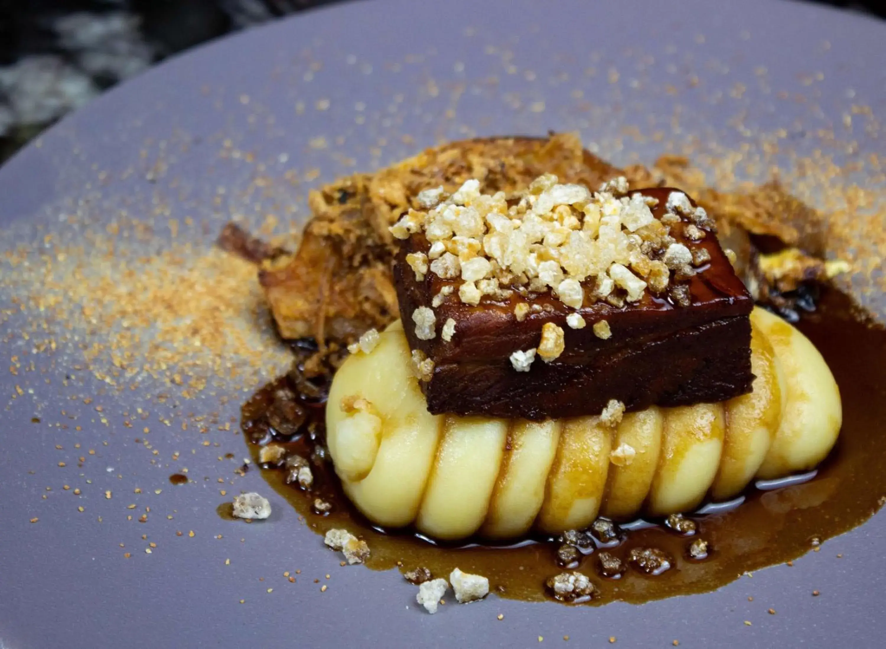 Restaurant/places to eat in The Waldorf Hilton Restaurant/places to eat in The Waldorf Hilton