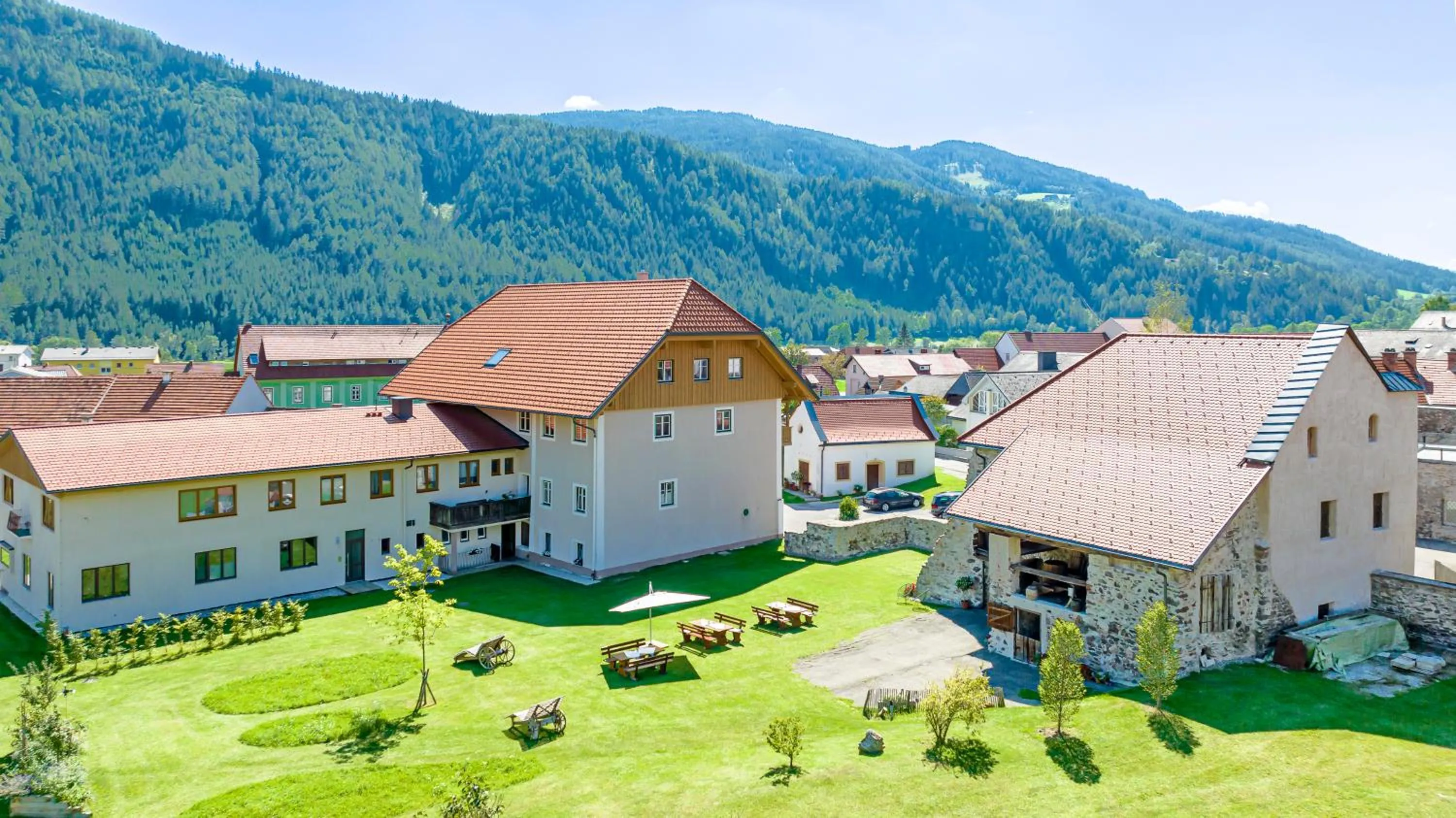 Property building in Der Graggober