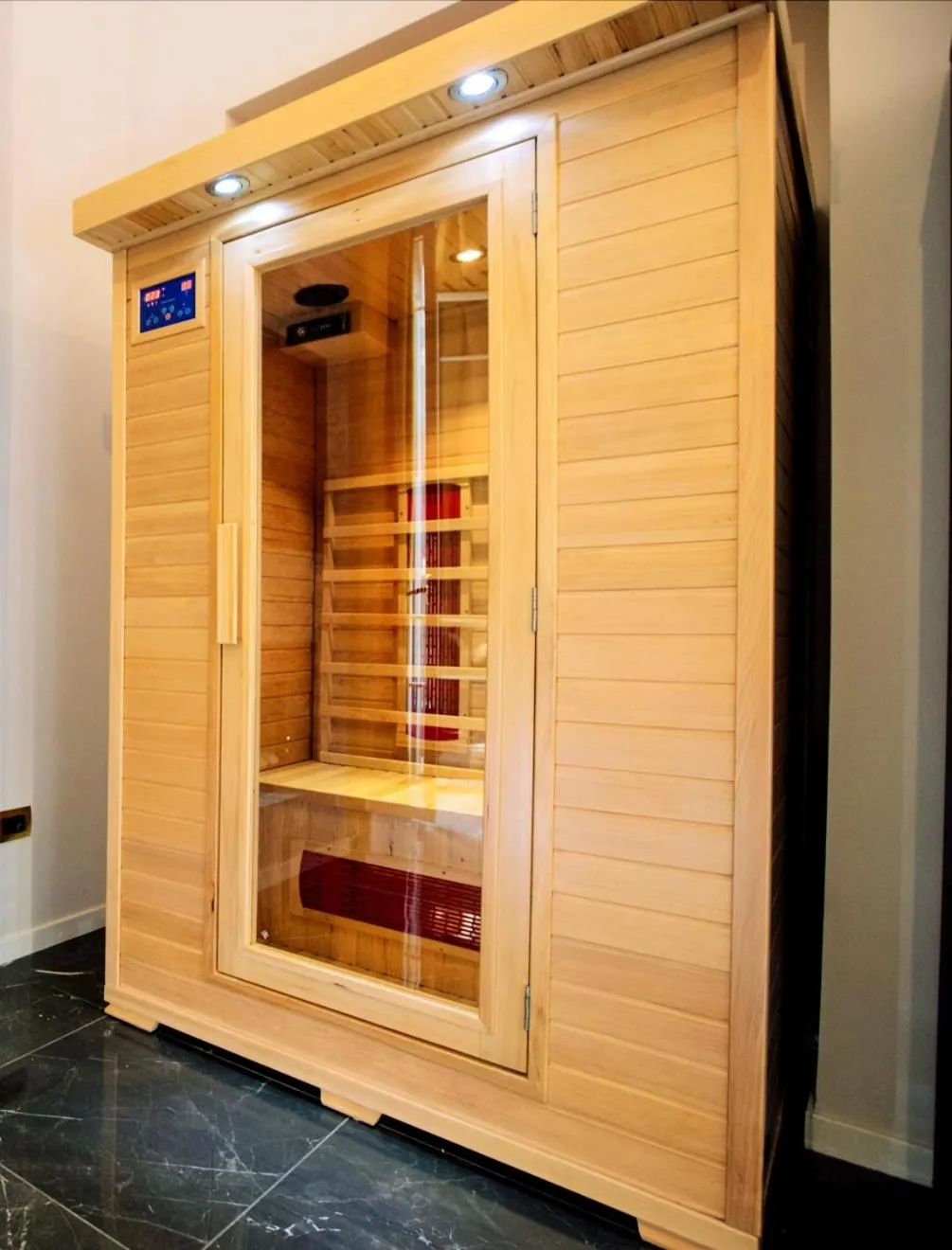 Sauna in Comfort Zone Naples