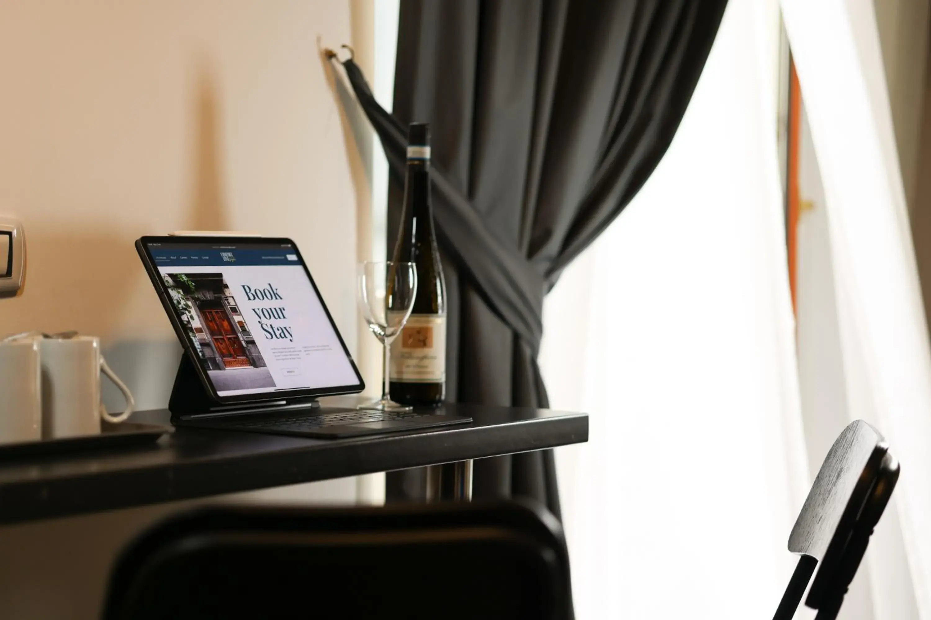 Double Room with Spa Bath - Dependance in Comfort Zone Naples Double Room with Spa Bath - Dependance in Comfort Zone Naples