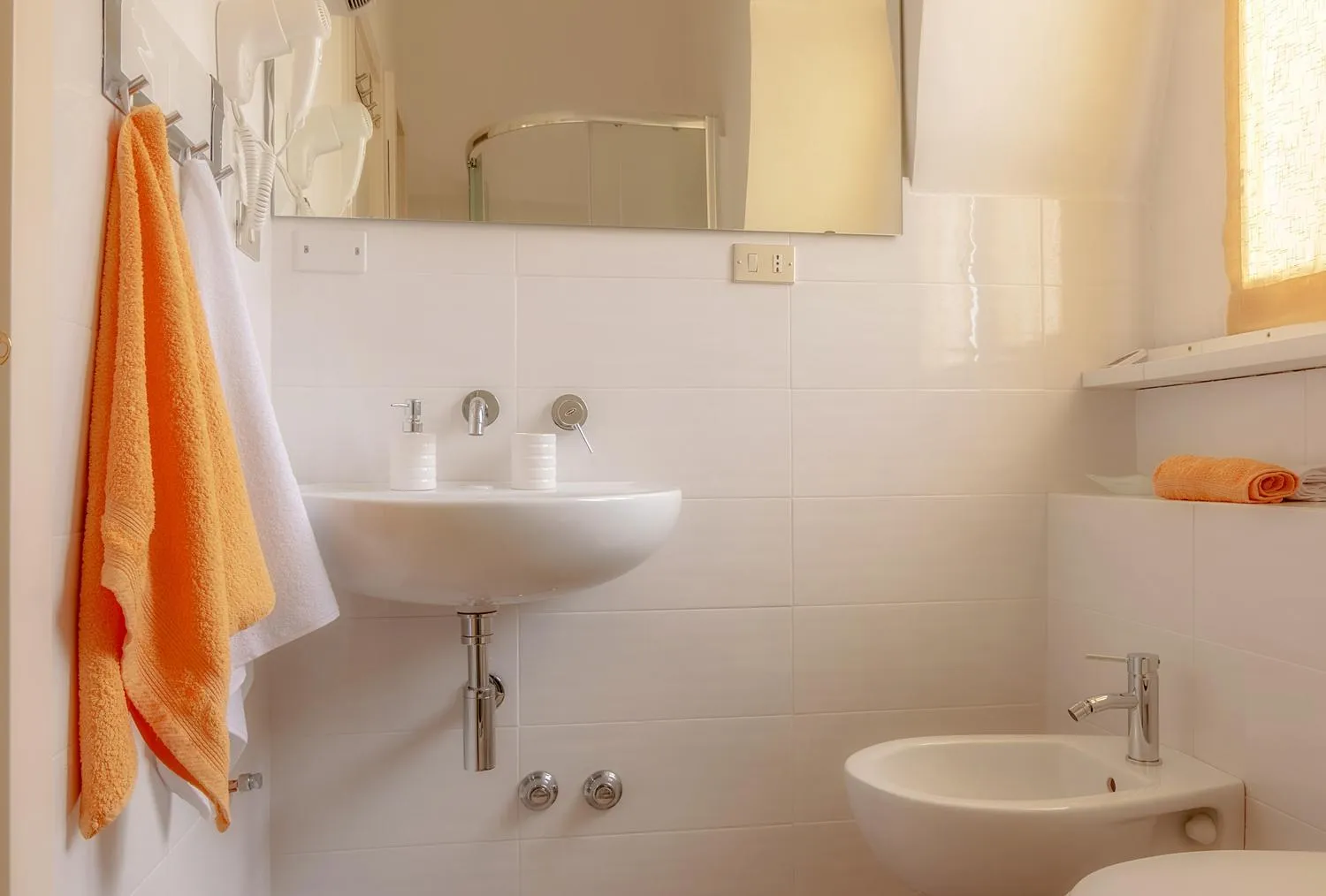 Bathroom in L'ARENA B&B