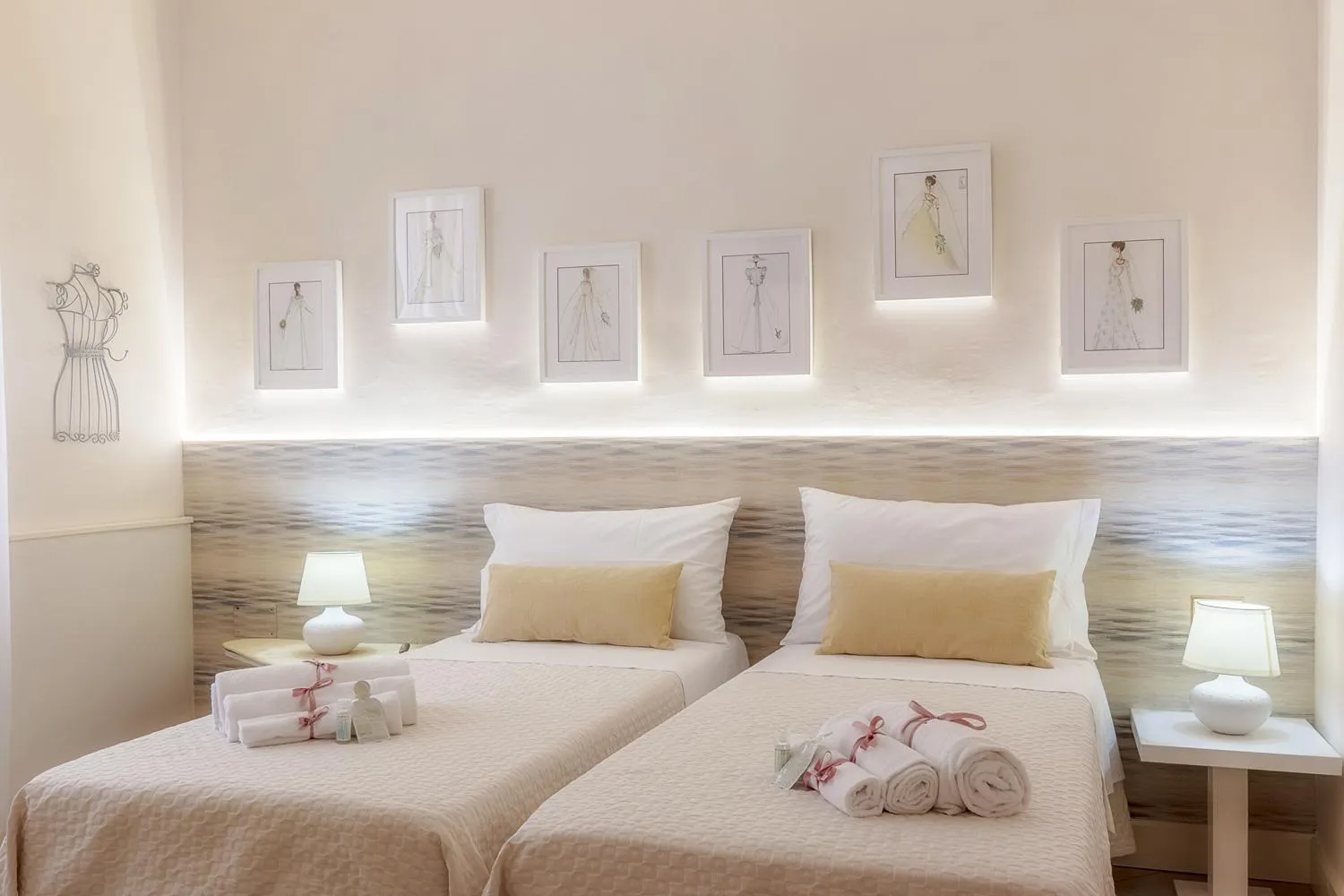 Photo of the whole room, Bed in L'ARENA B&B