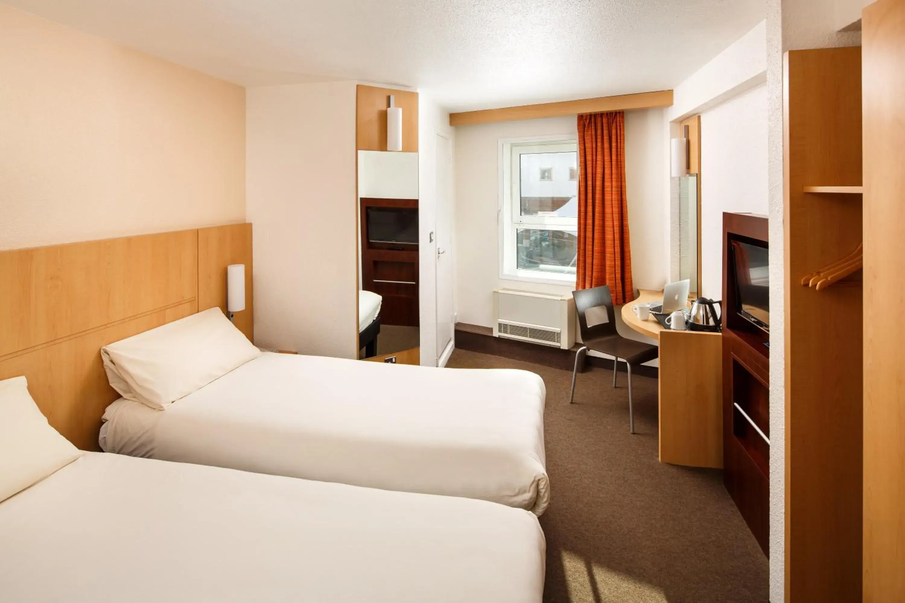 Photo of the whole room, Bed in ibis Birmingham Centre New Street Station Hotel Photo of the whole room, Bed in ibis Birmingham Centre New Street Station Hotel
