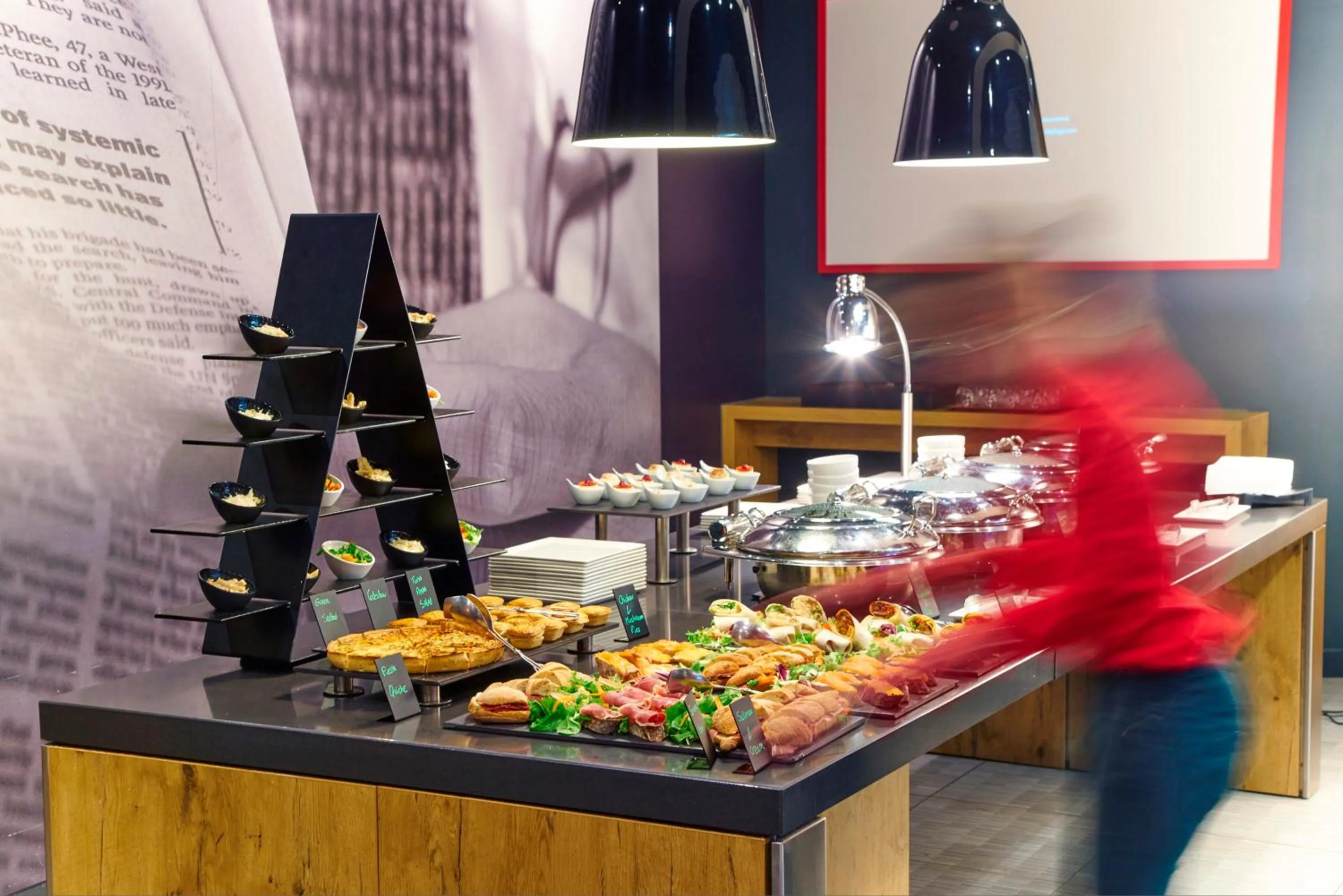 Food and drinks in ibis Birmingham Centre New Street Station Hotel