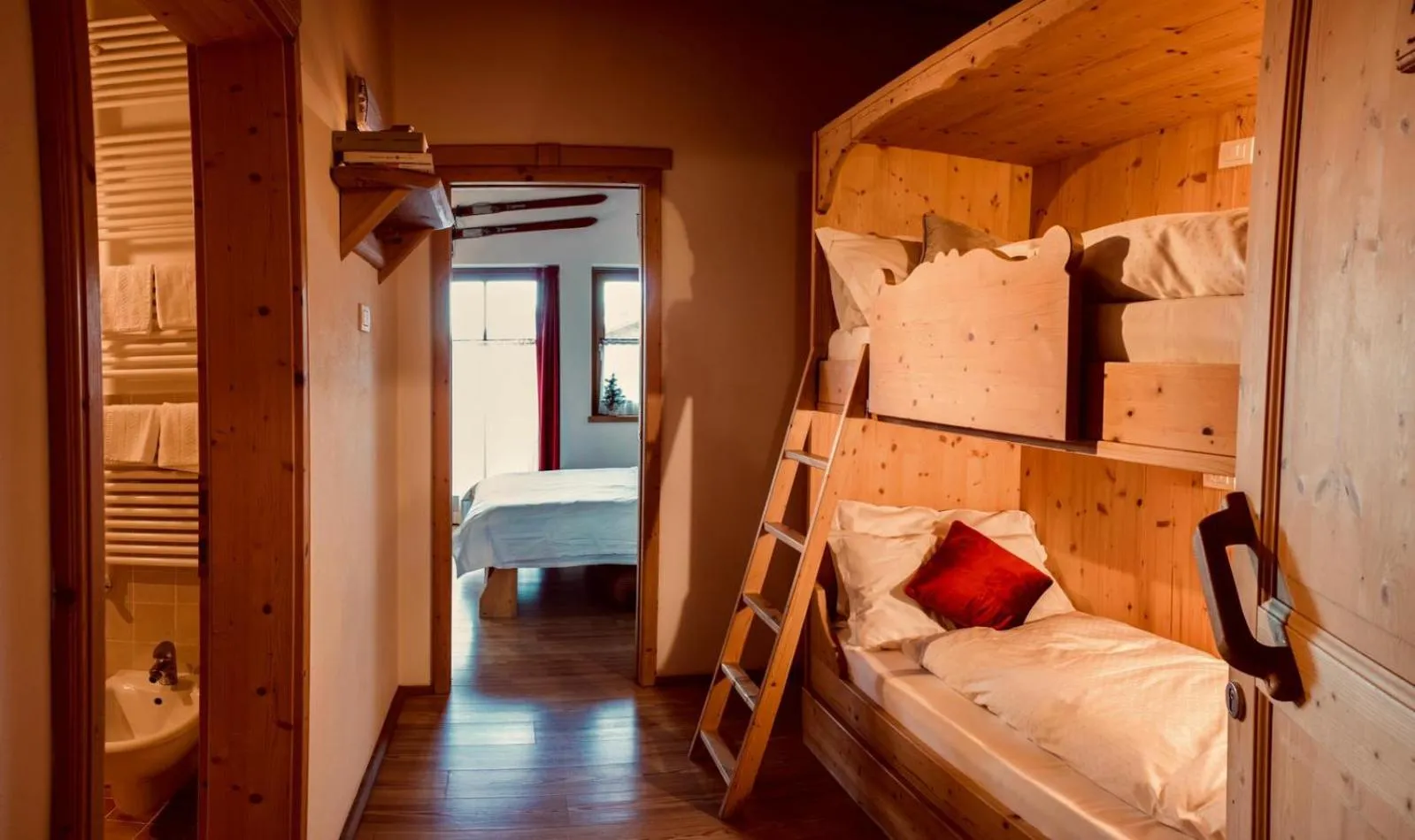 bunk bed, Bed in Residence Valpiccola