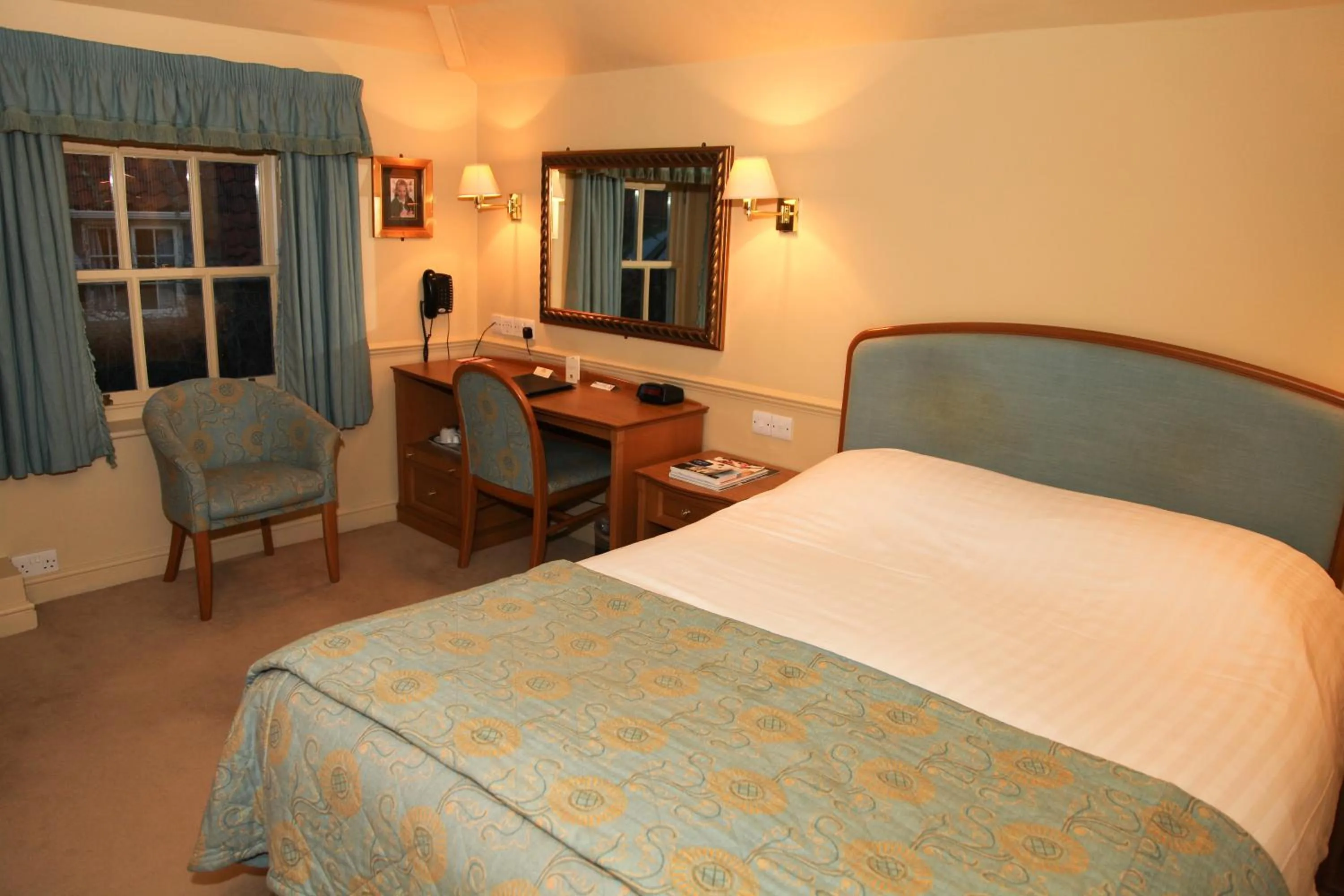 Bed in York Pavilion Hotel, Sure Hotel Collection by Best Western