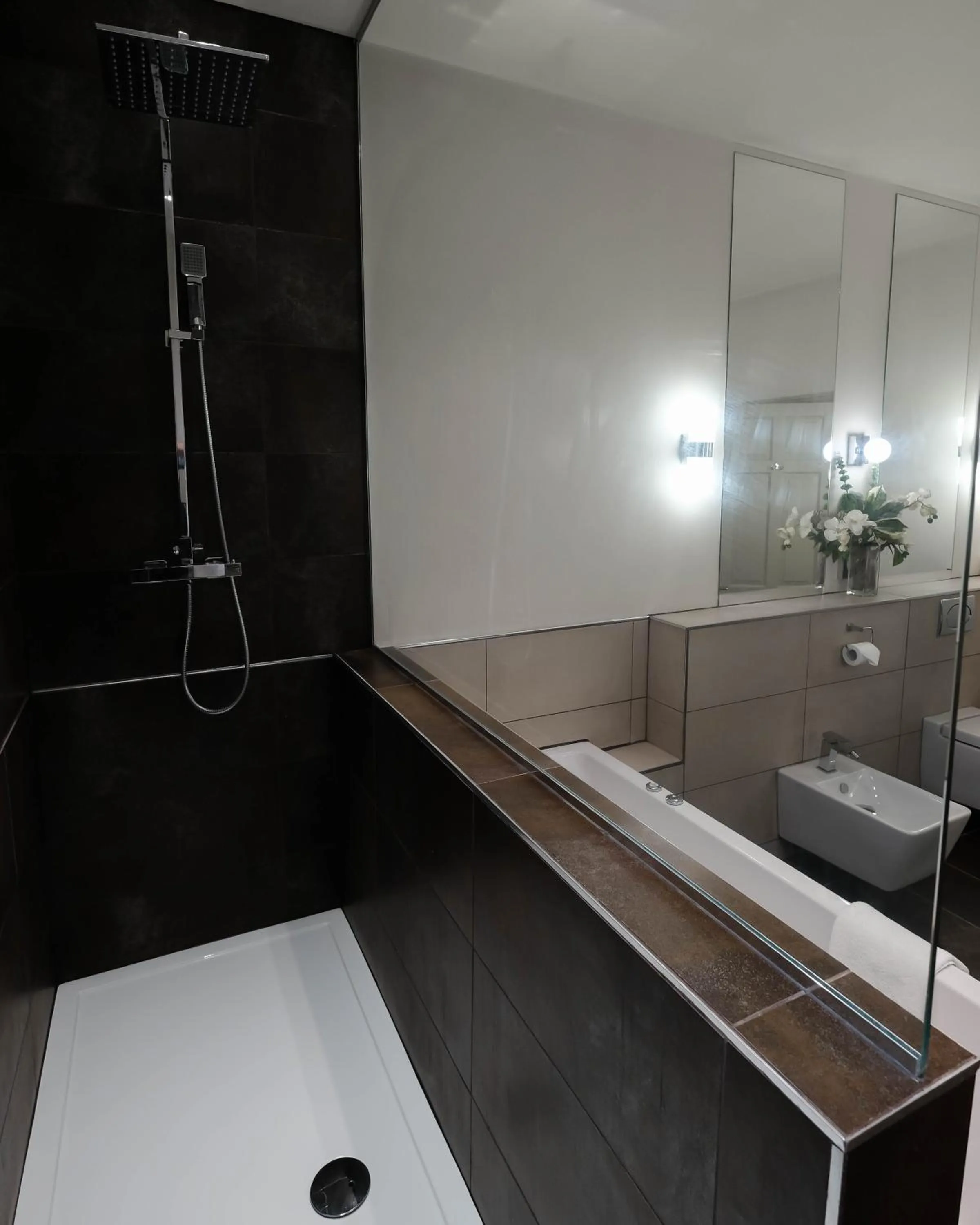 York Pavilion Hotel, Sure Hotel Collection by Best Western