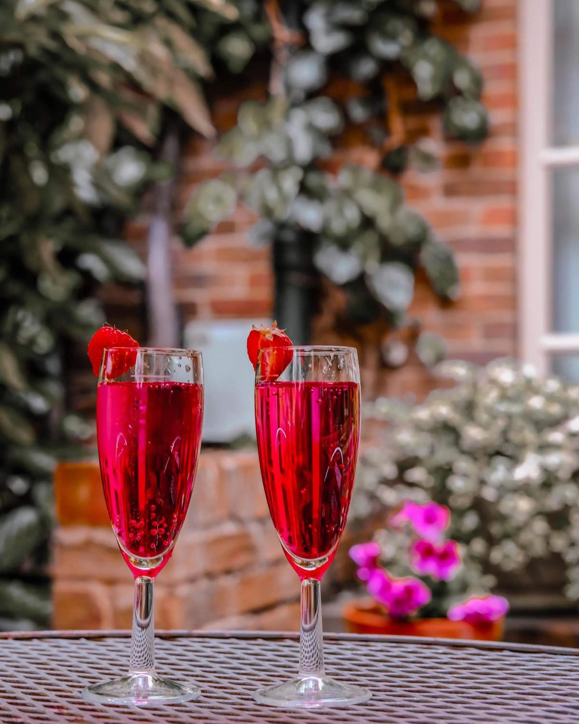 Food and drinks in York Pavilion Hotel, Sure Hotel Collection by Best Western