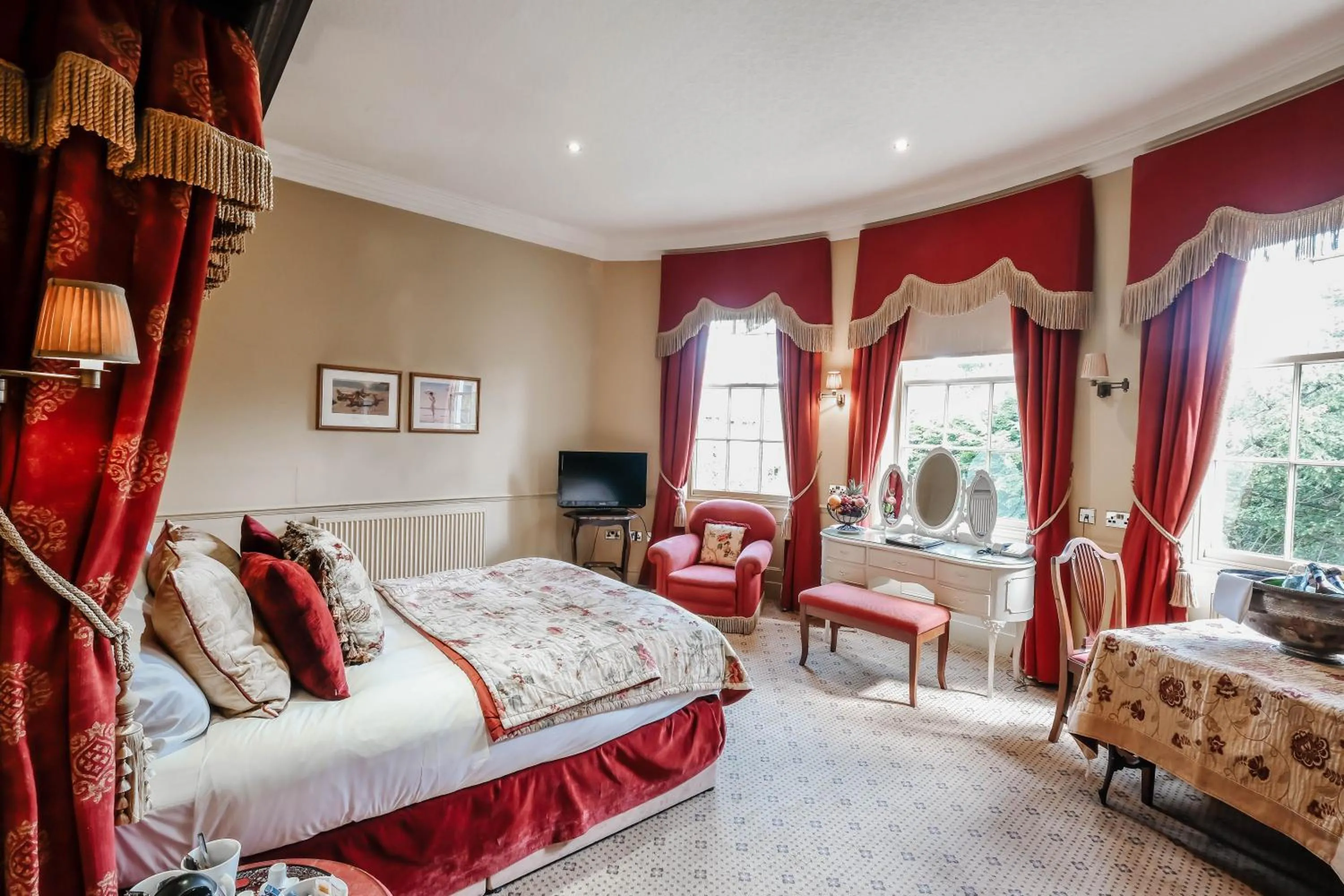 Bed in York Pavilion Hotel, Sure Hotel Collection by Best Western