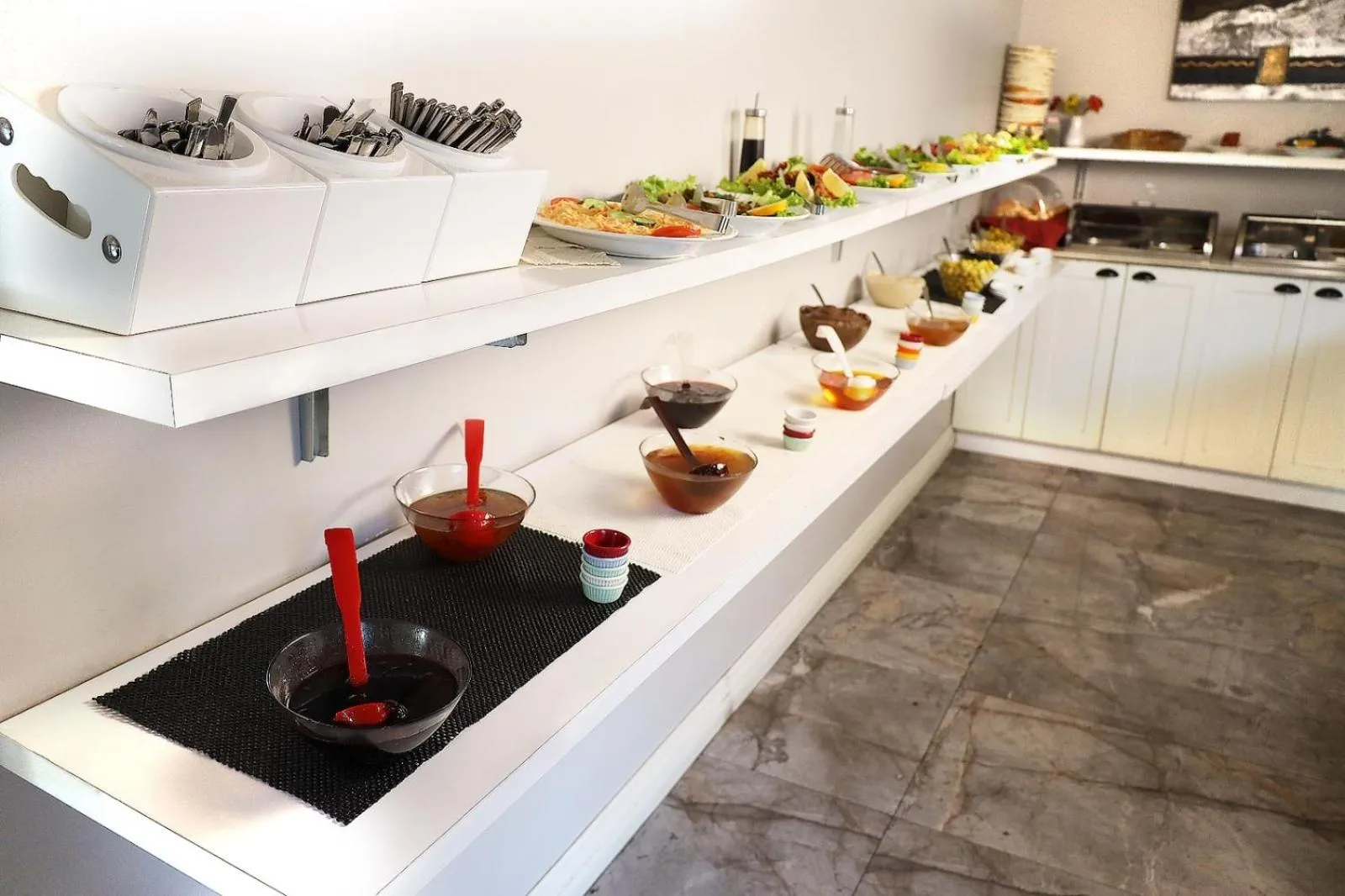 Buffet breakfast in Bakirkoy Tashan Business & Airport Hotel