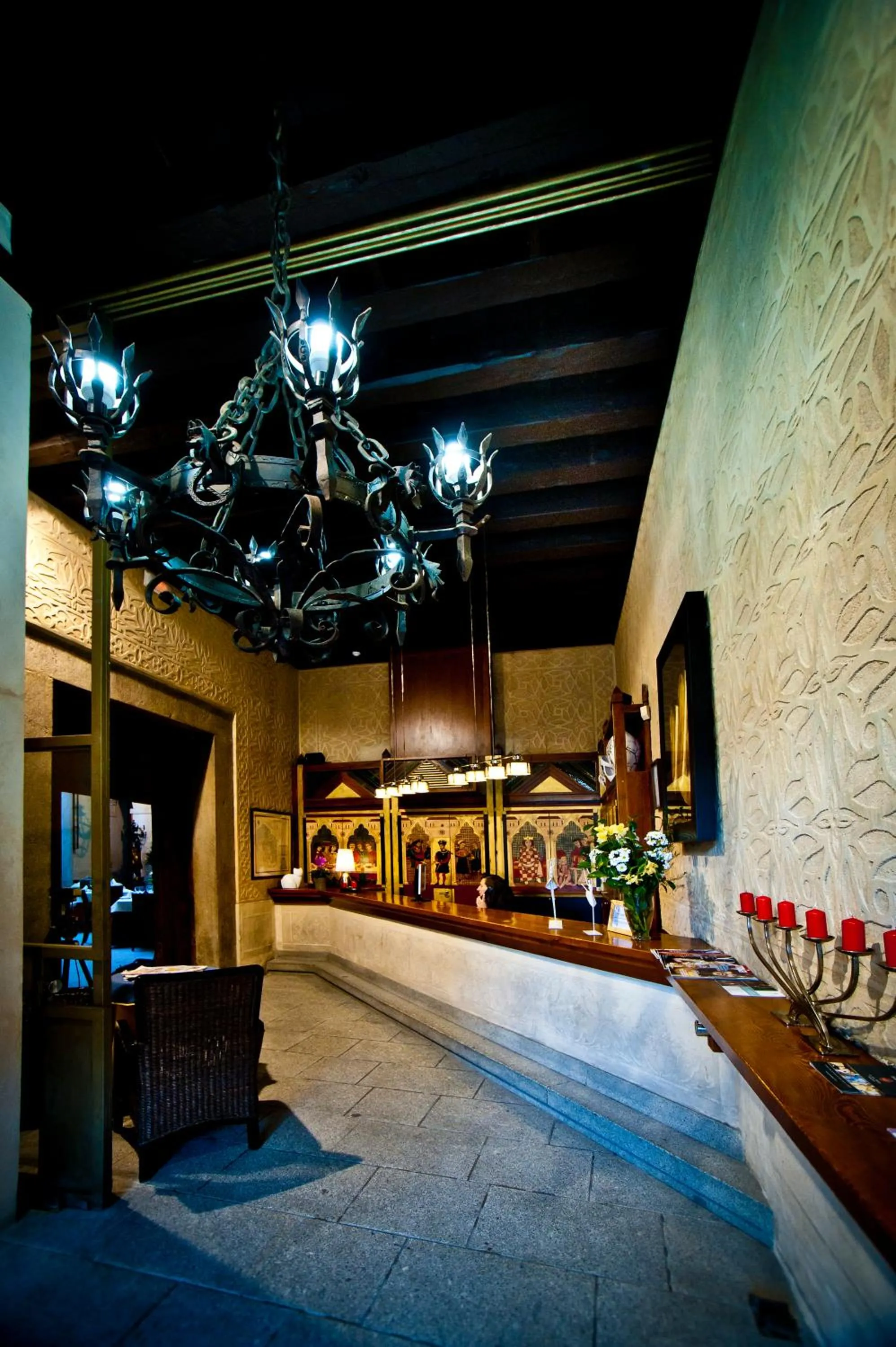 Lounge or bar in Hotel Condes de Castilla