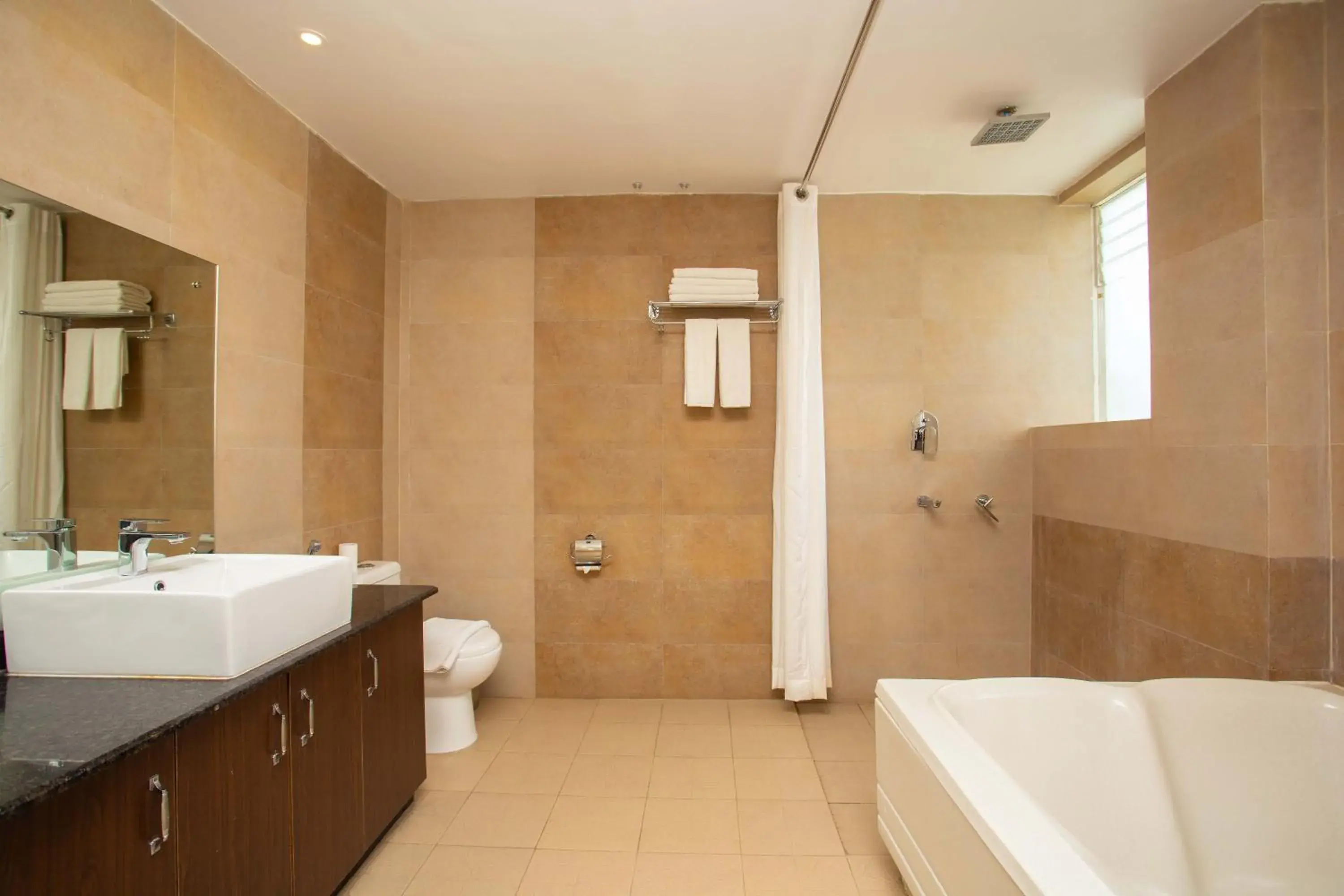 Bedroom in Hotel Lake Paradise Bedroom in Hotel Lake Paradise