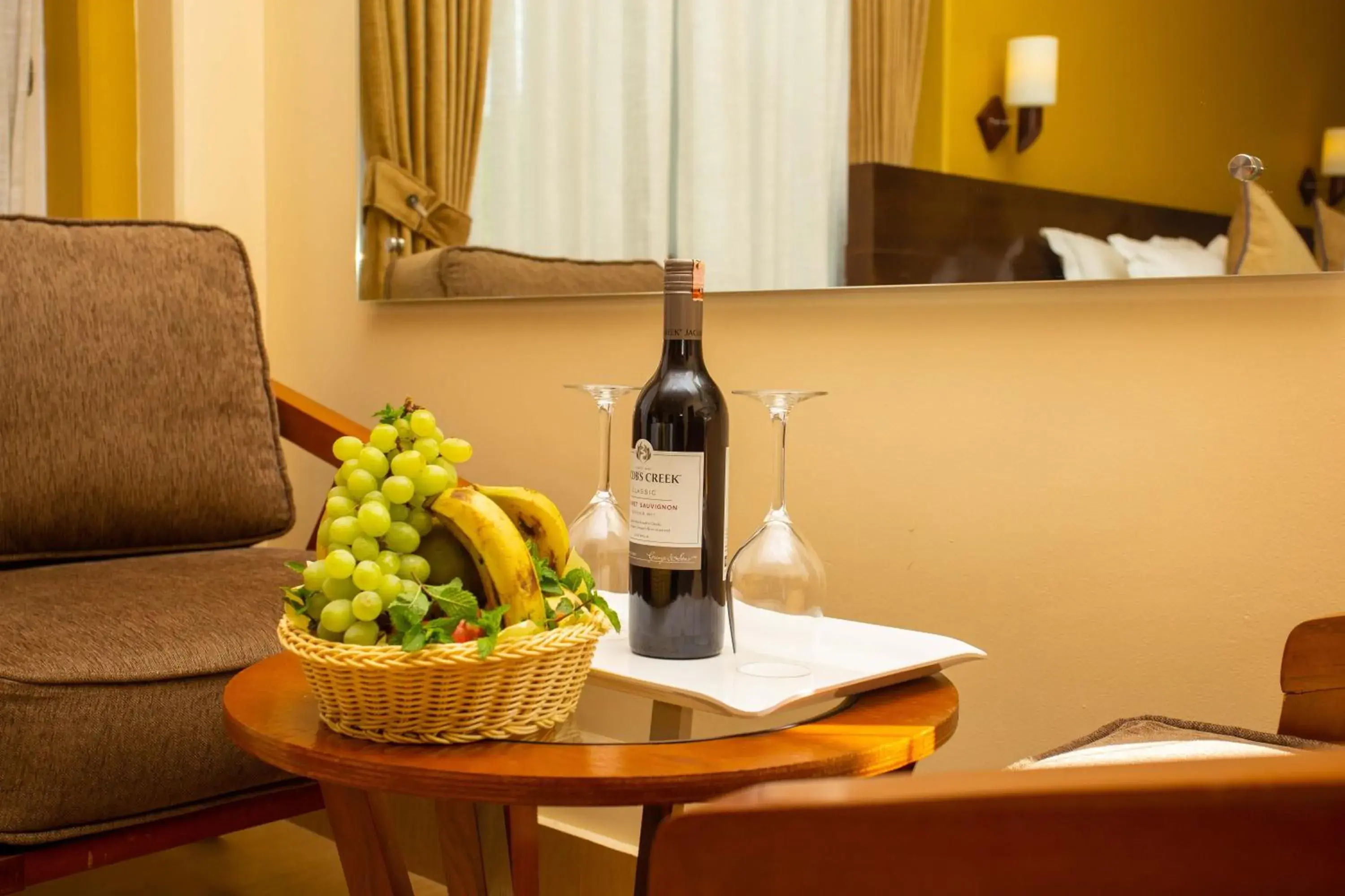 Food and drinks in Hotel Lake Paradise Food and drinks in Hotel Lake Paradise