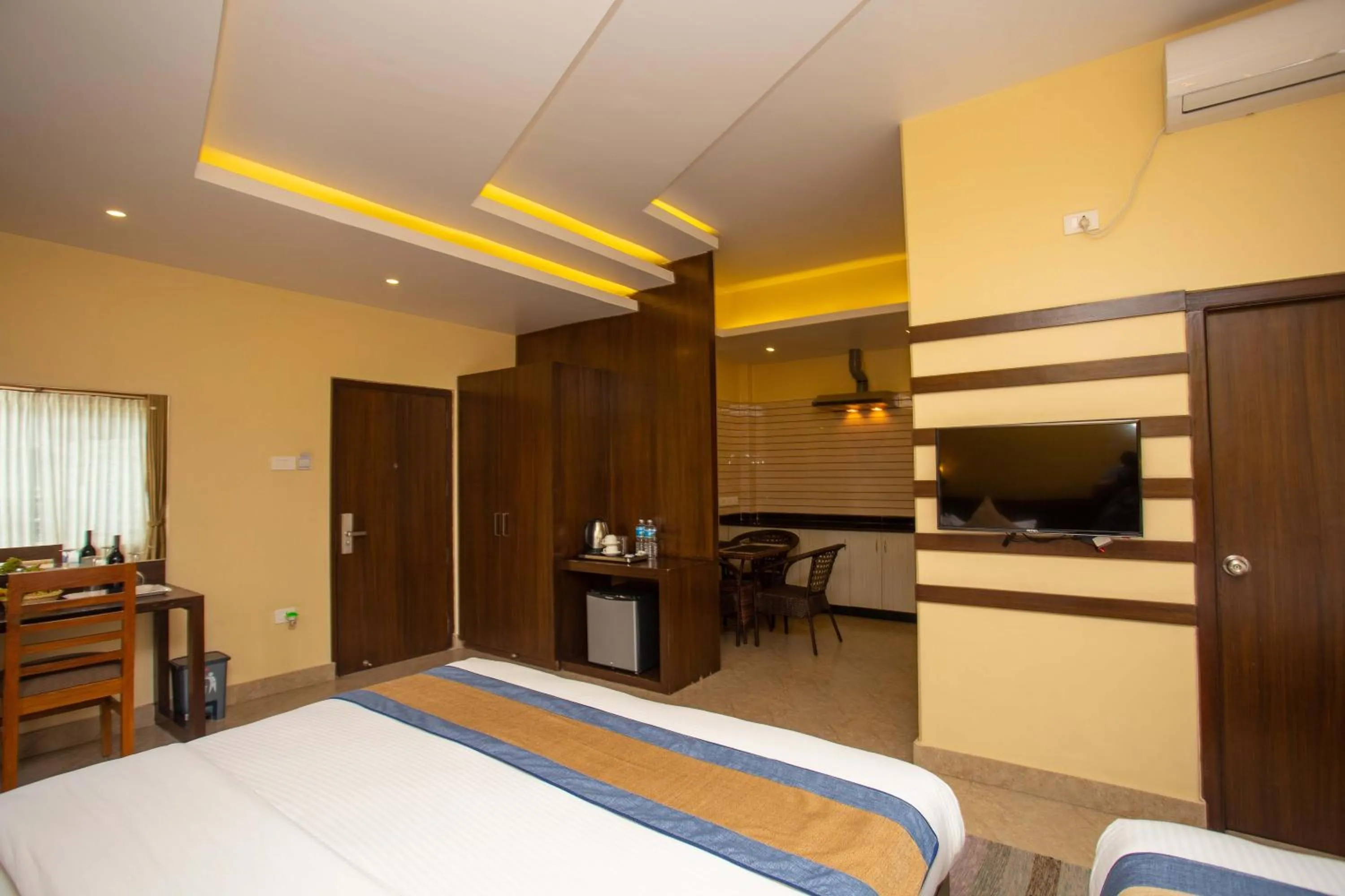 Bedroom in Hotel Lake Paradise