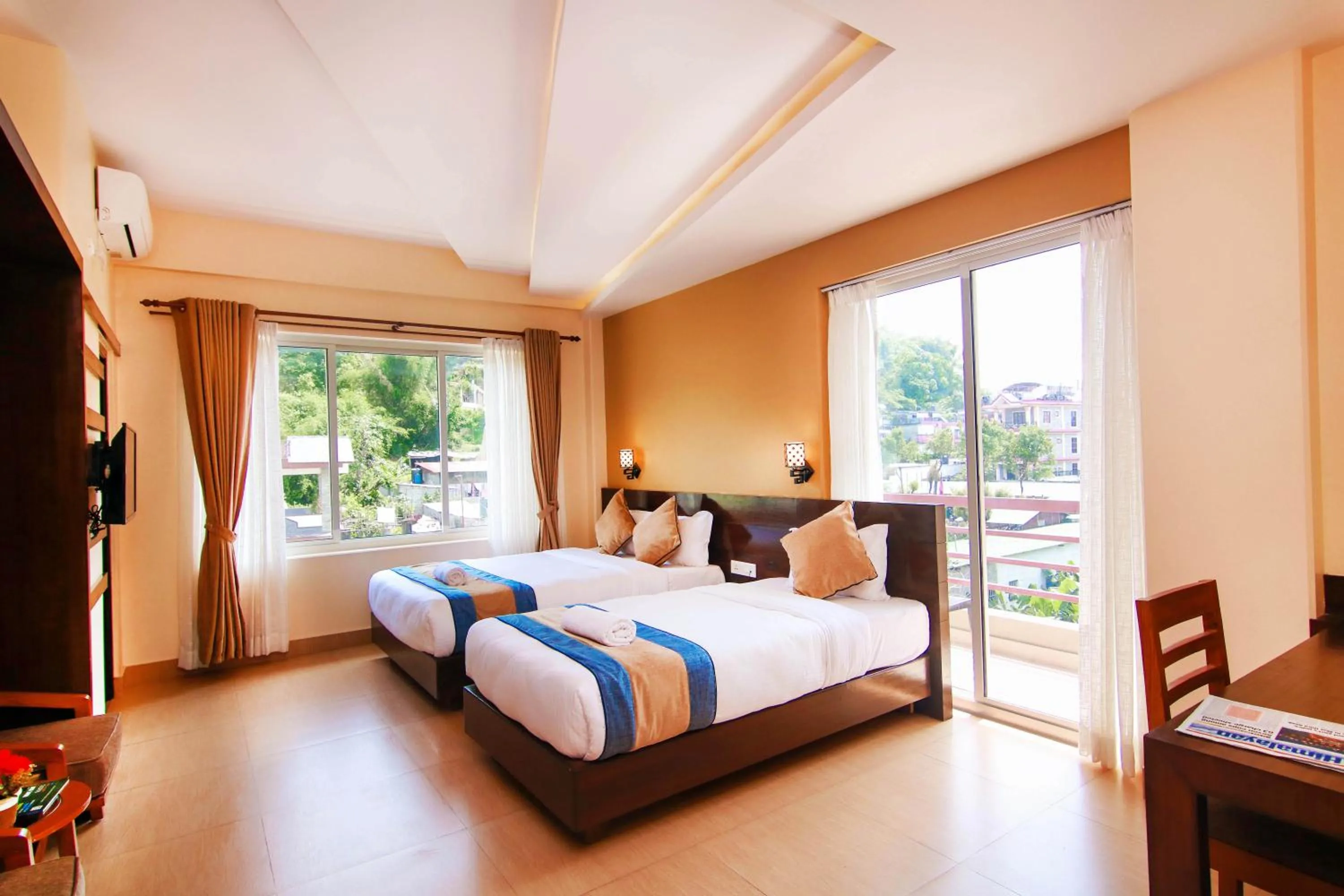 Bed in Hotel Lake Paradise