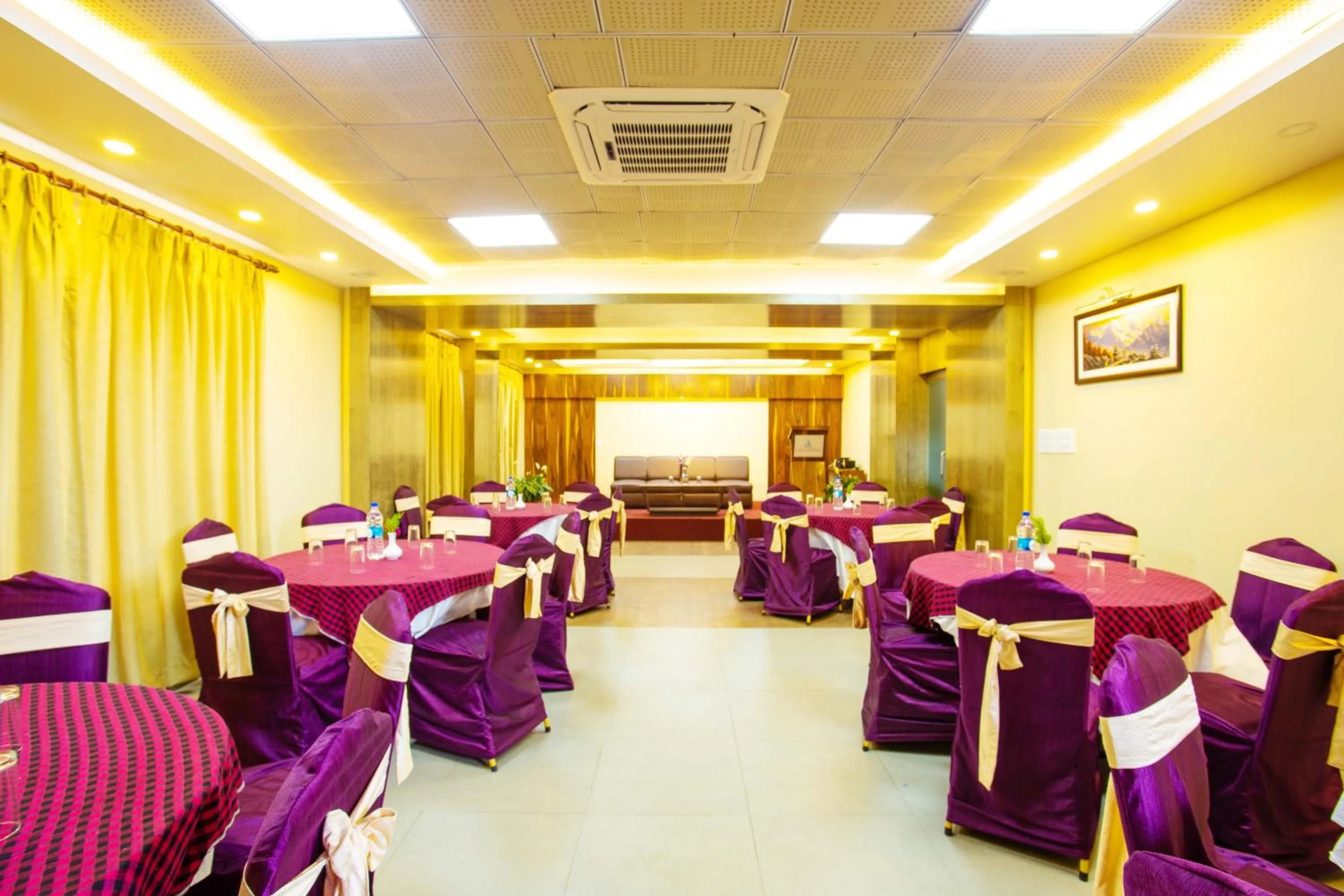 Banquet/Function facilities in Hotel Lake Paradise