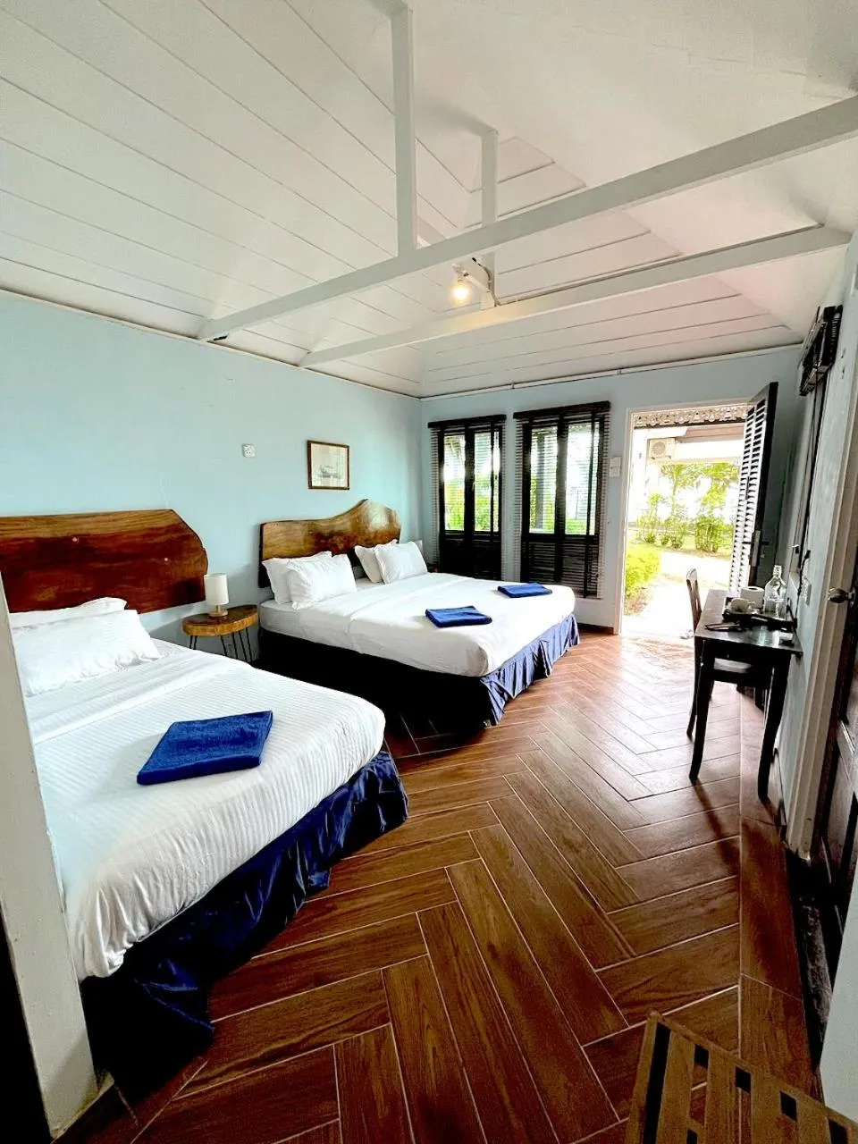 Bed in 1511 Coconut Grove