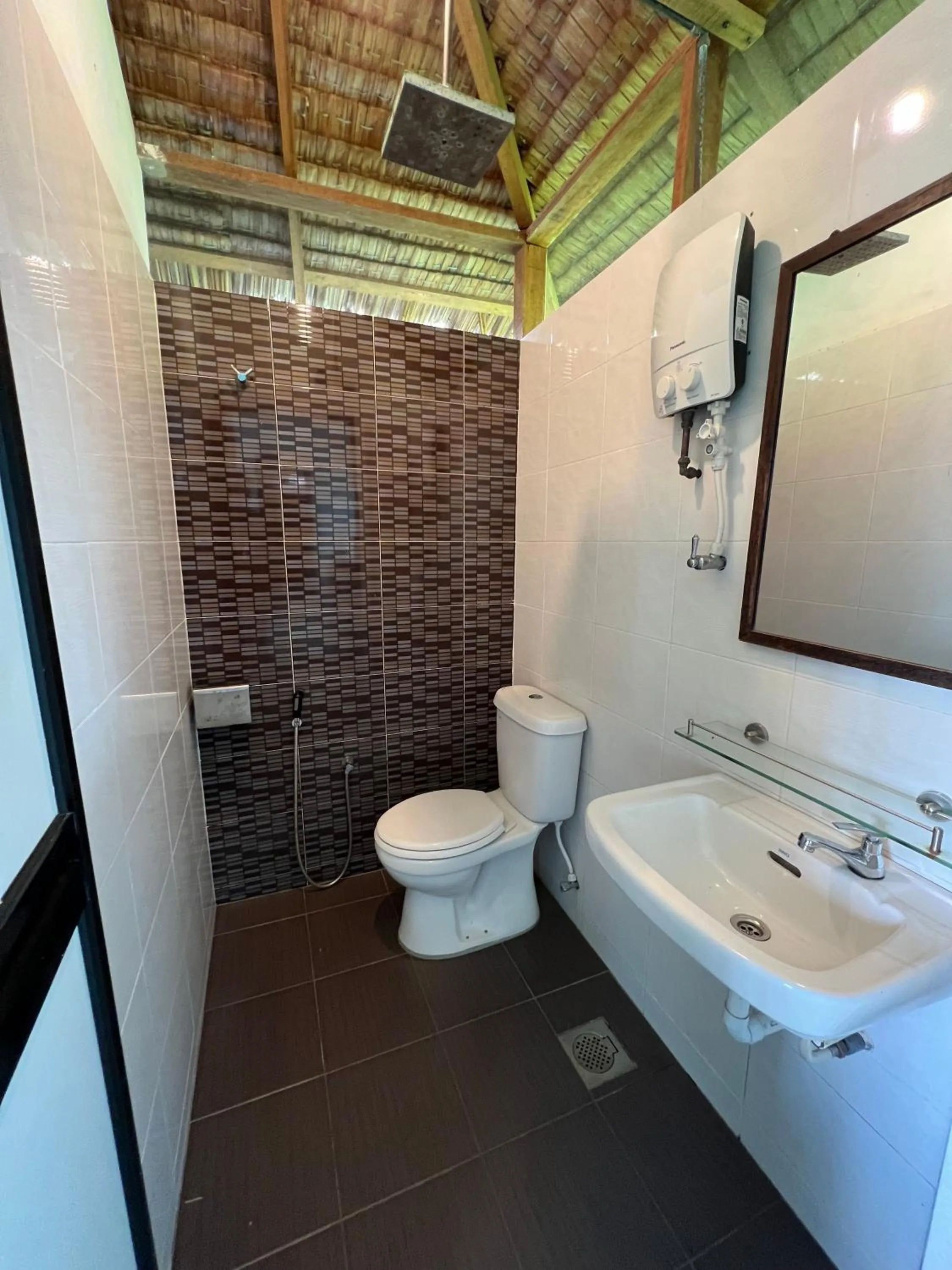 Toilet in 1511 Coconut Grove