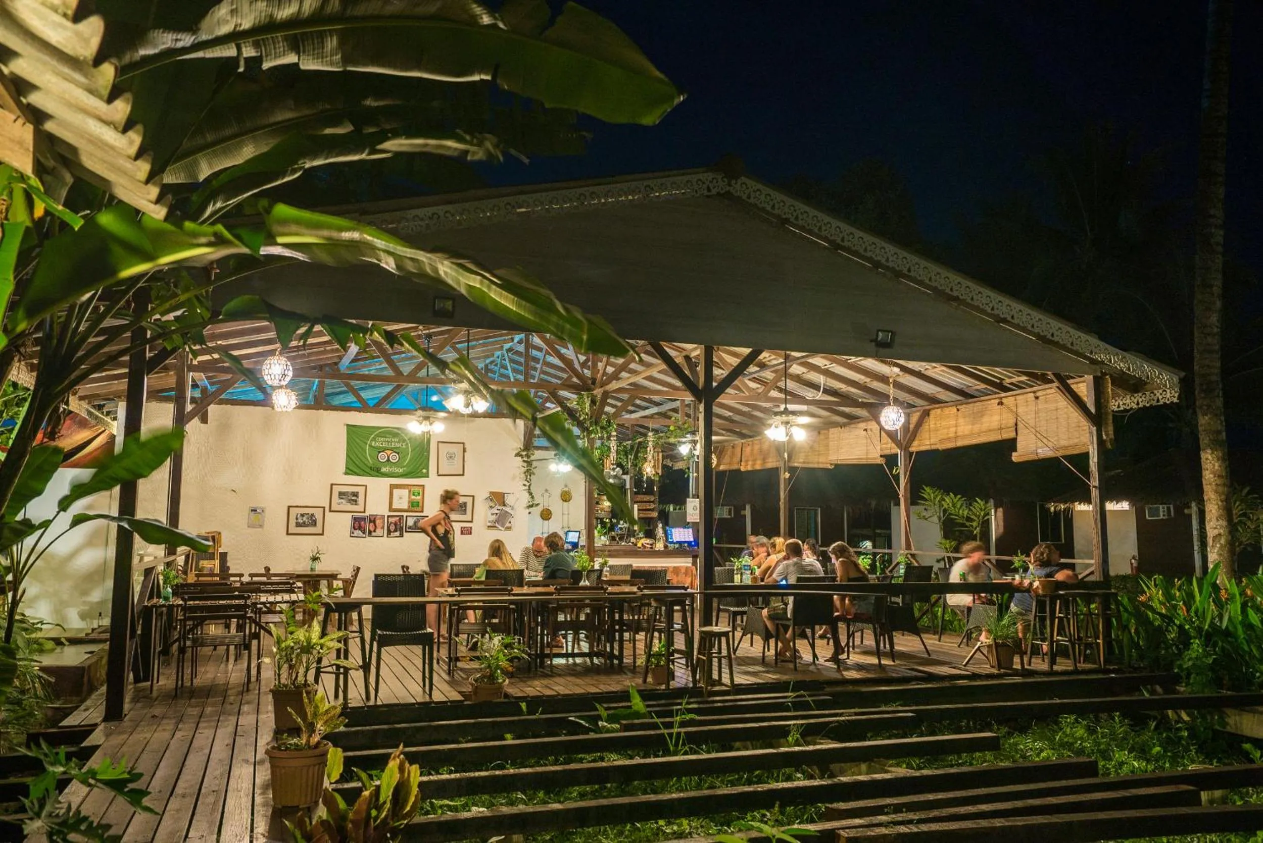 Restaurant/places to eat in 1511 Coconut Grove