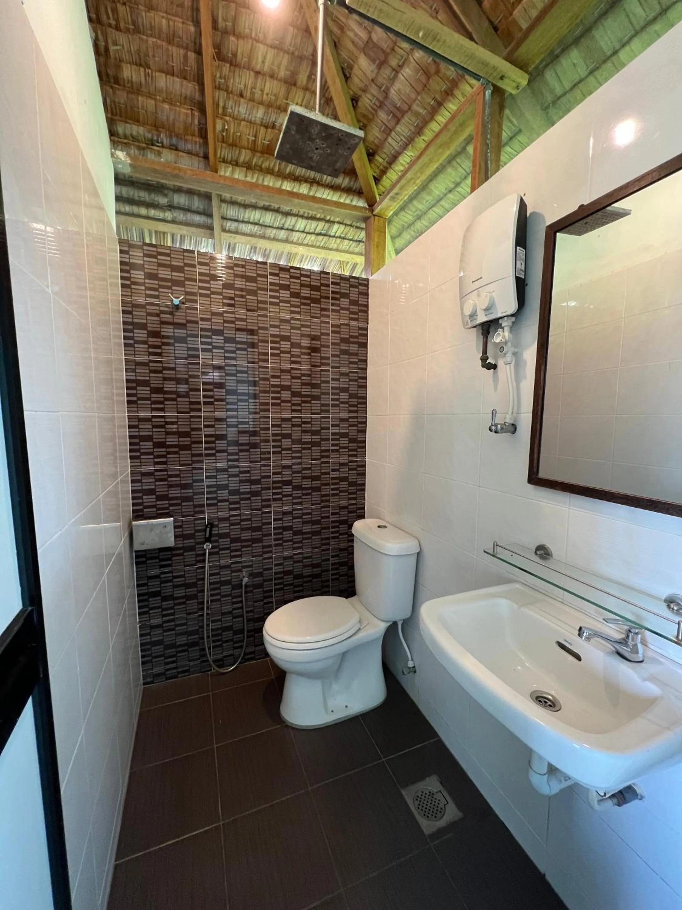 Toilet in 1511 Coconut Grove