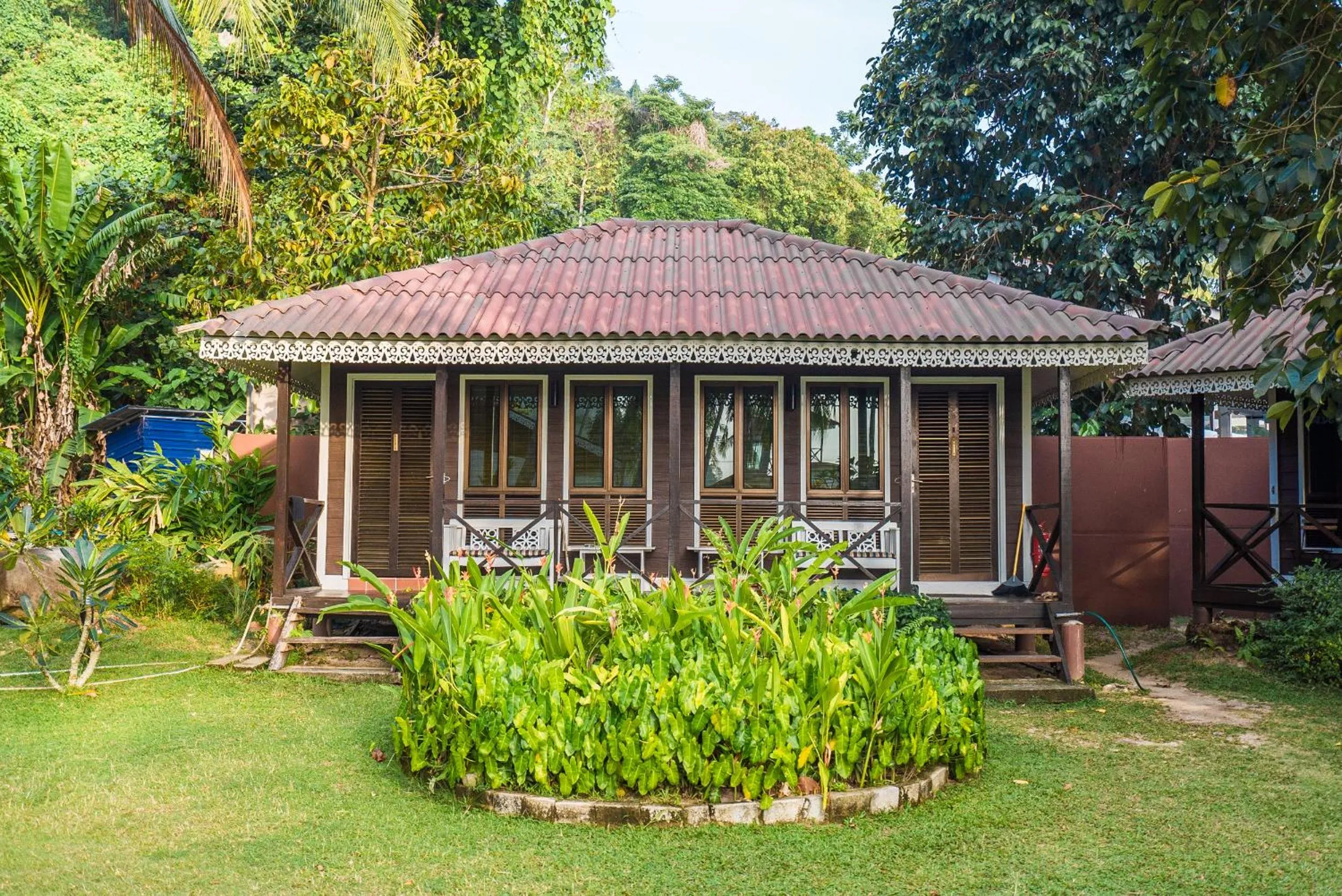 Property building in 1511 Coconut Grove