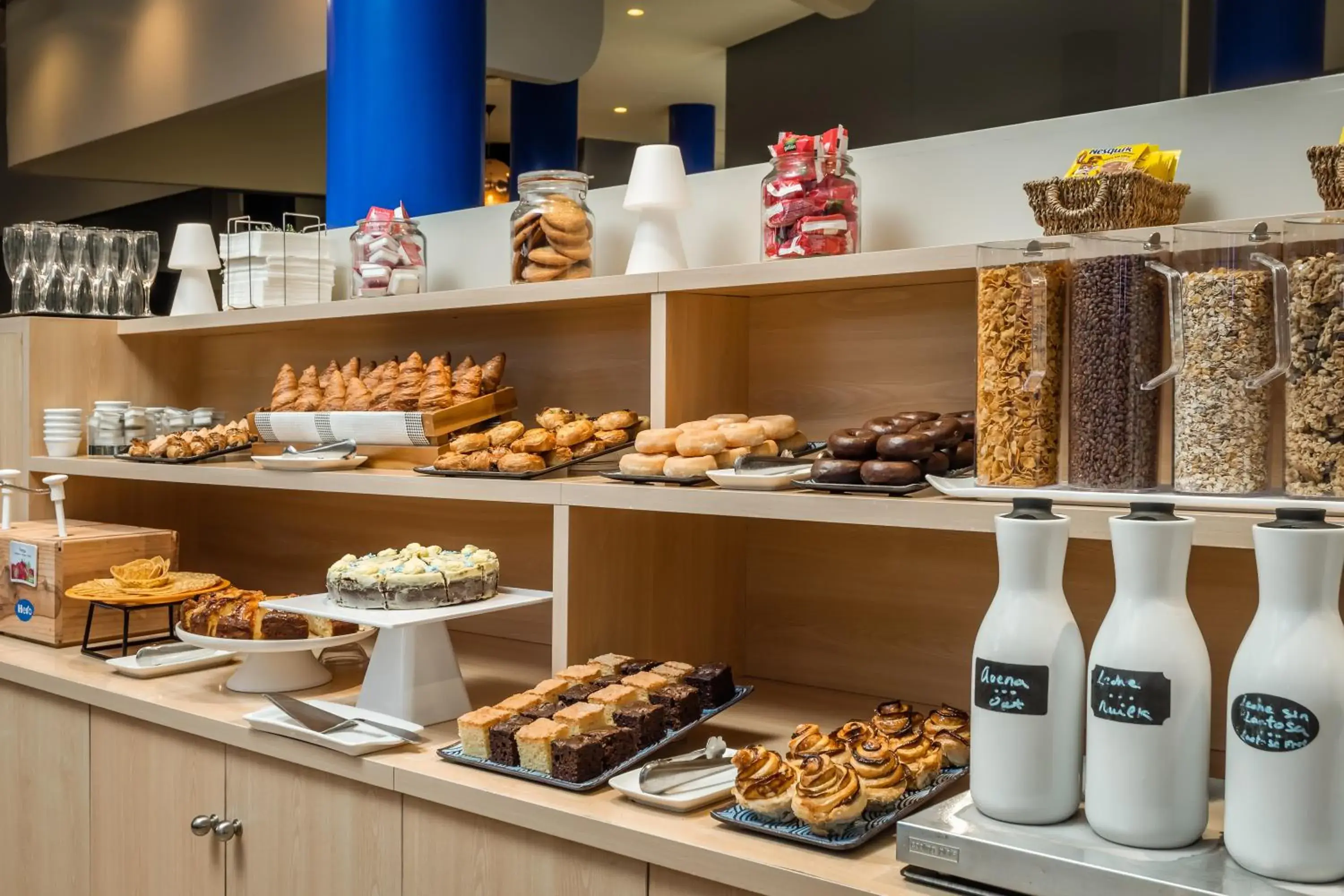 Buffet breakfast in Hotel Medium Sitges Park Buffet breakfast in Hotel Medium Sitges Park