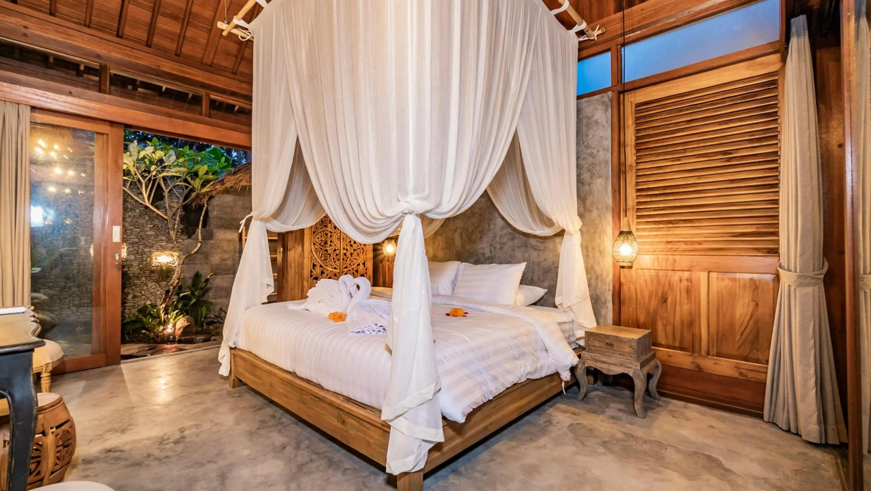 Bed in Ganesh Villa