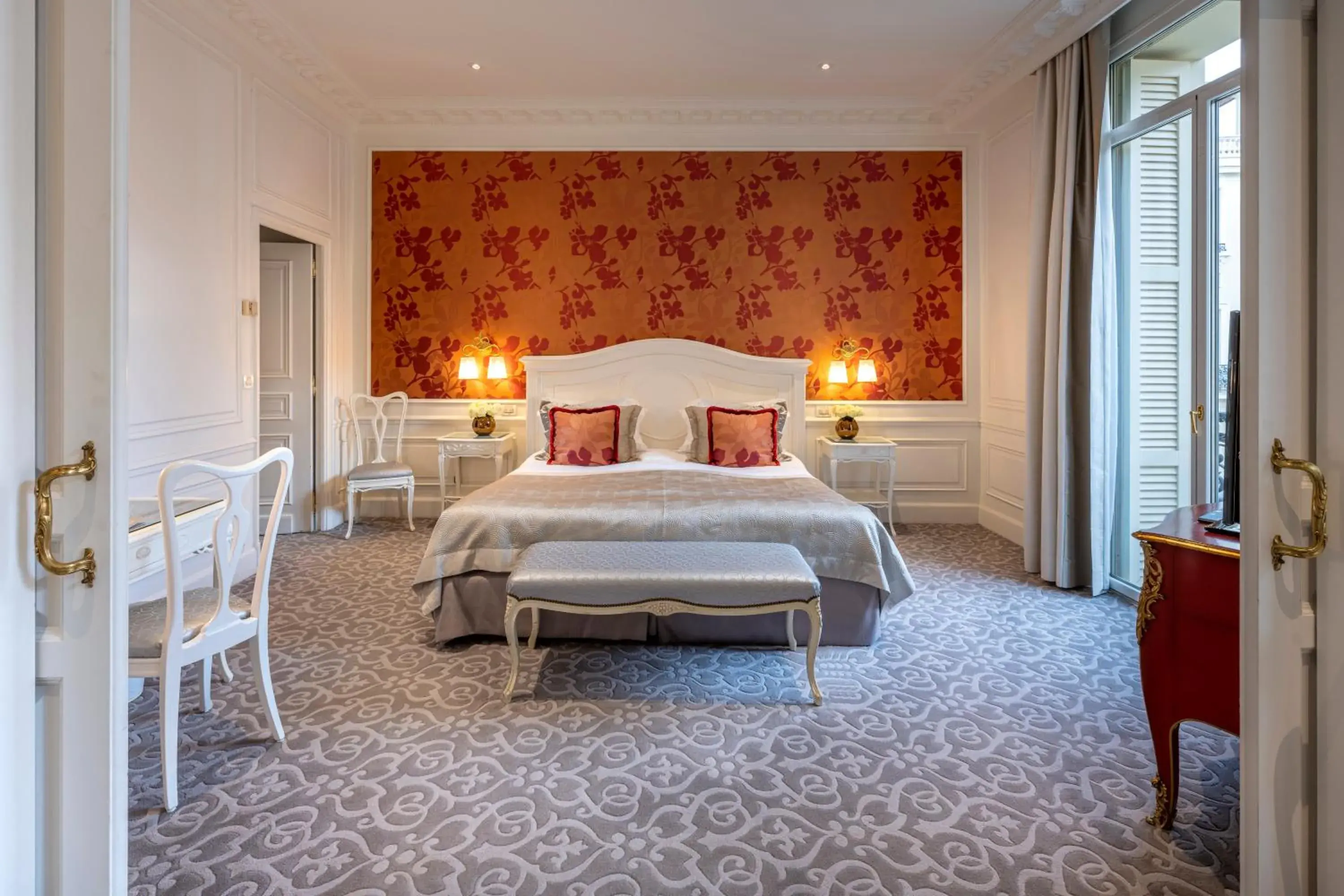 Bed in Hôtel Hermitage Monte-Carlo Bed in Hôtel Hermitage Monte-Carlo