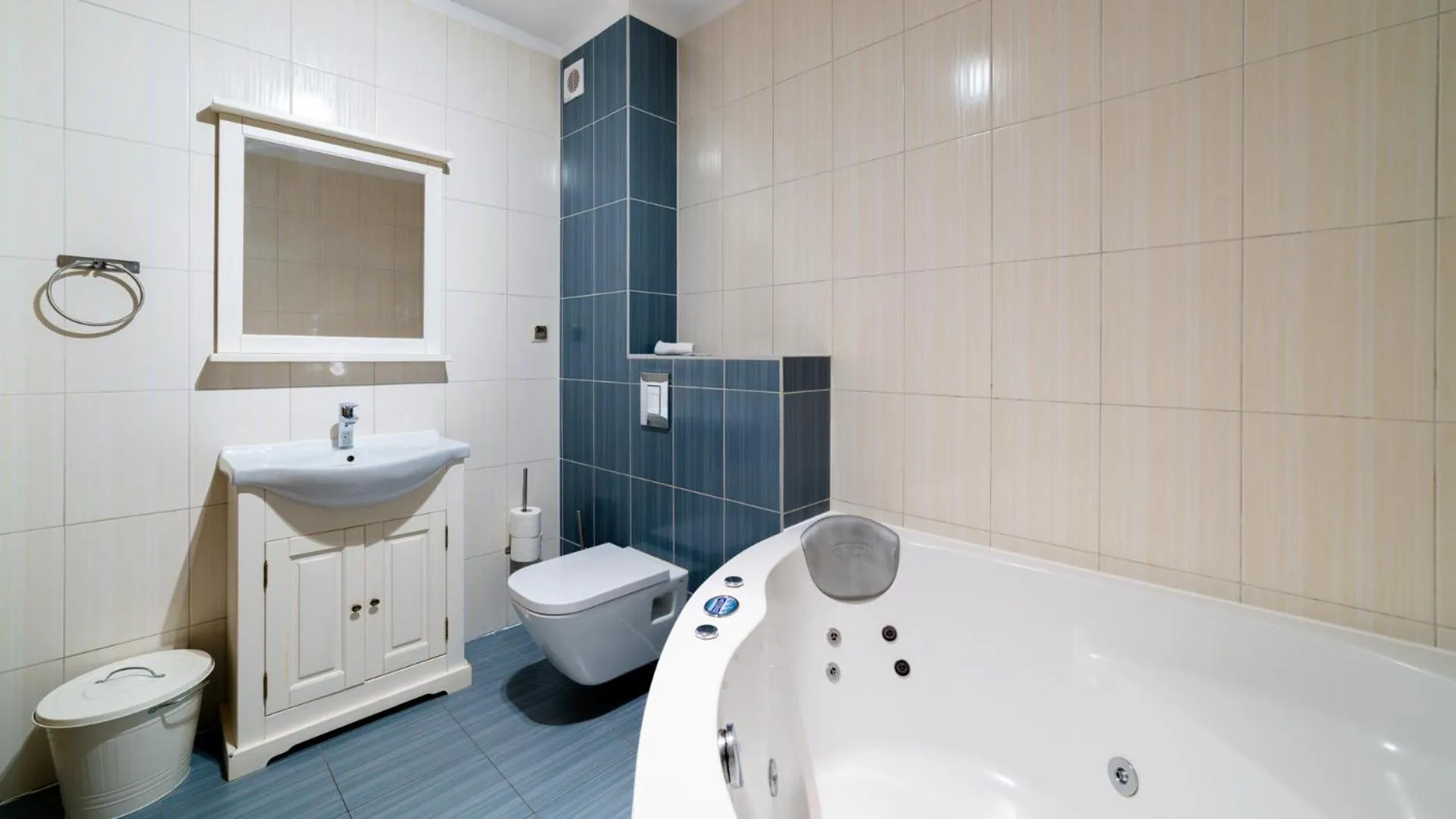 WILLA IZBICA KARPACZ