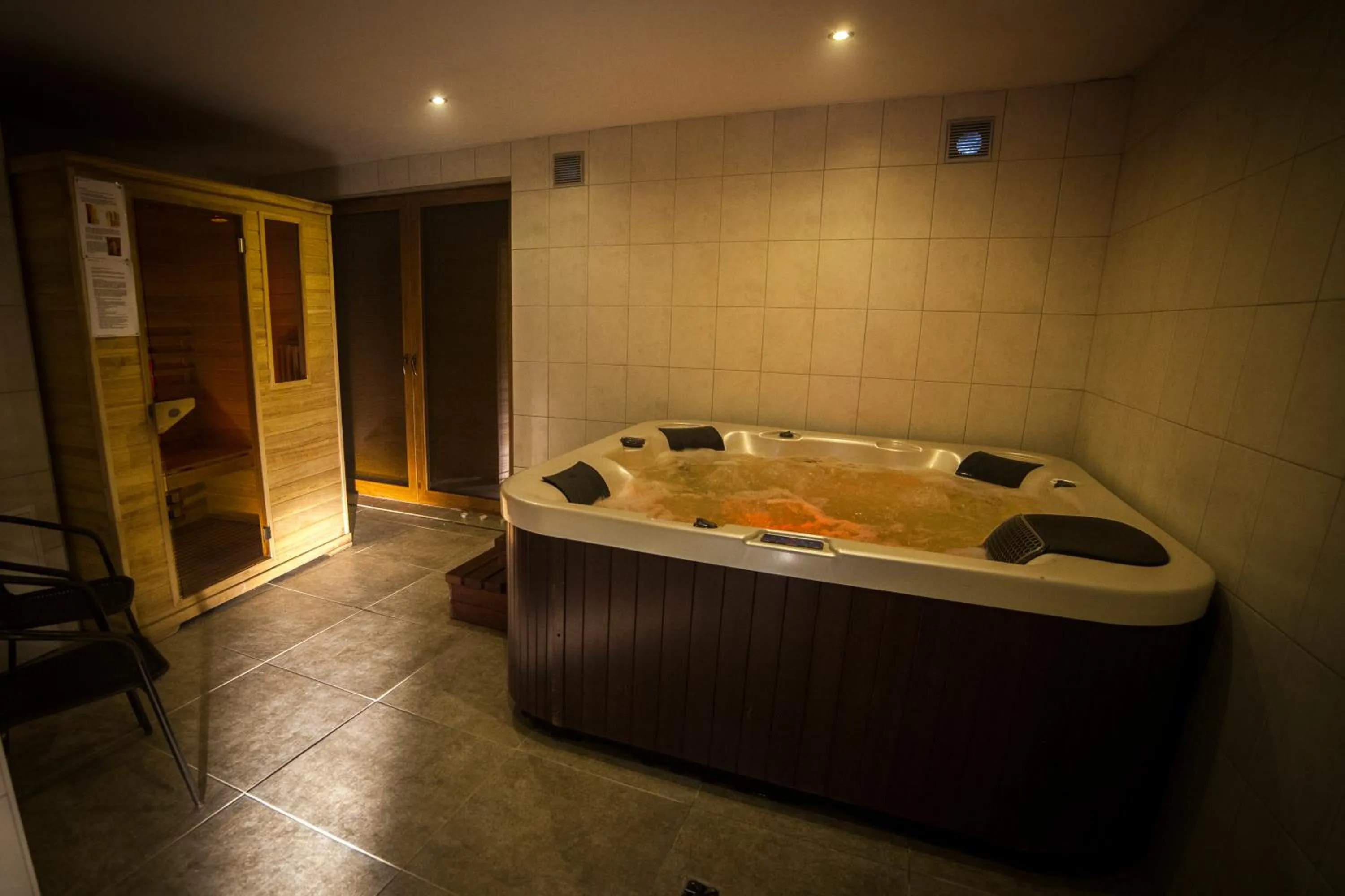 WILLA IZBICA KARPACZ