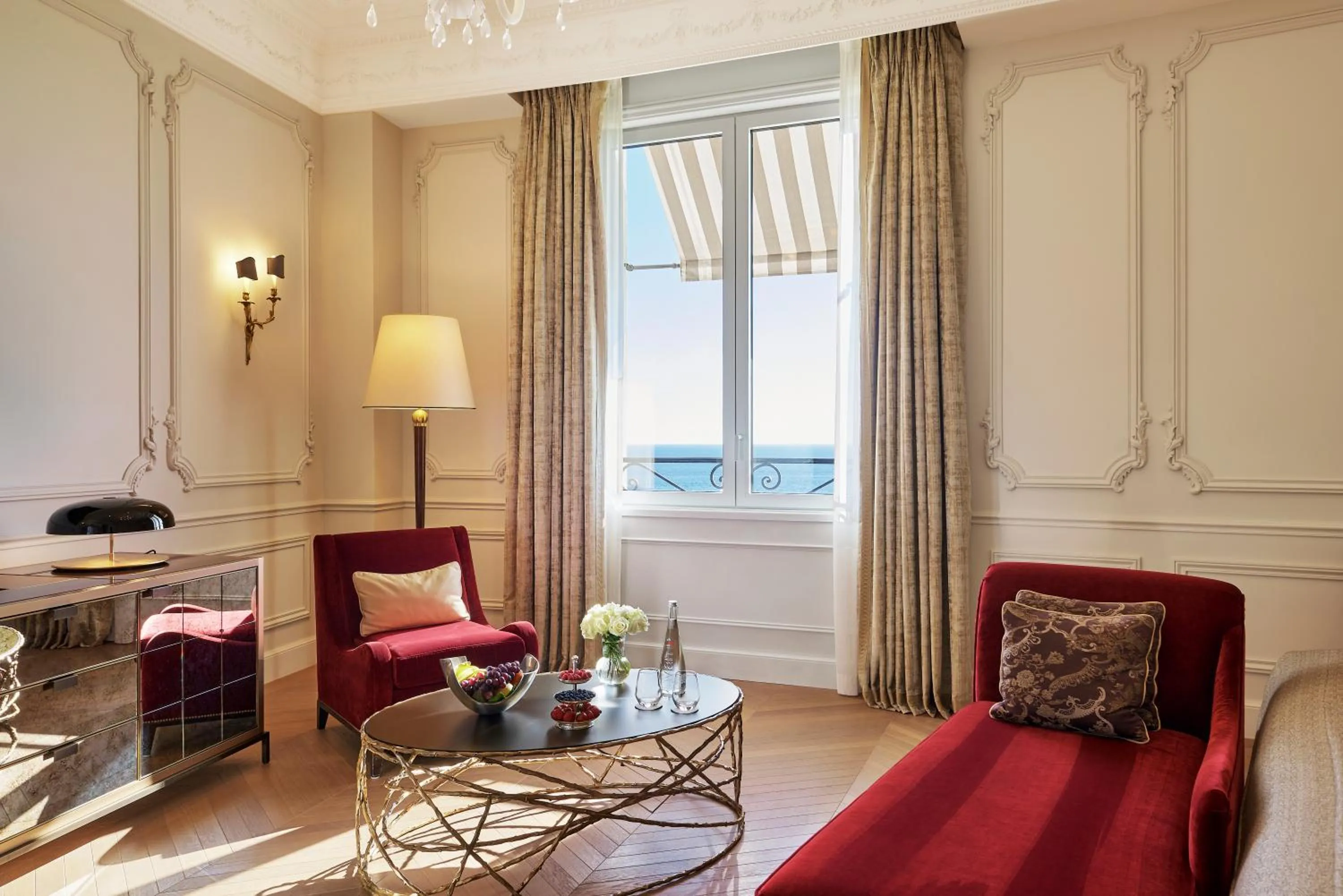 Living room in Hôtel de Paris Monte-Carlo