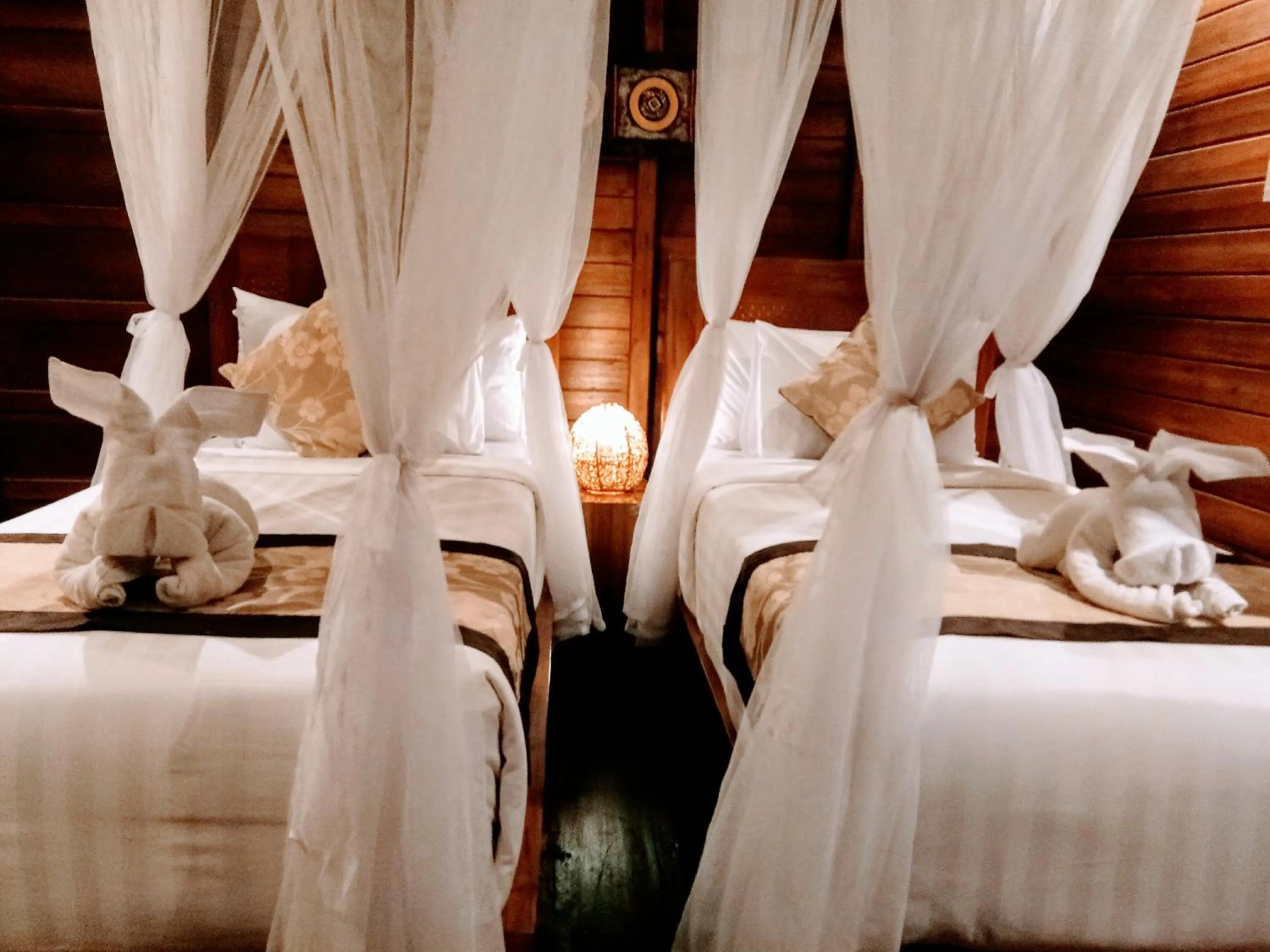 Bedroom, Bed in Radiance Sunset Villas Lembongan