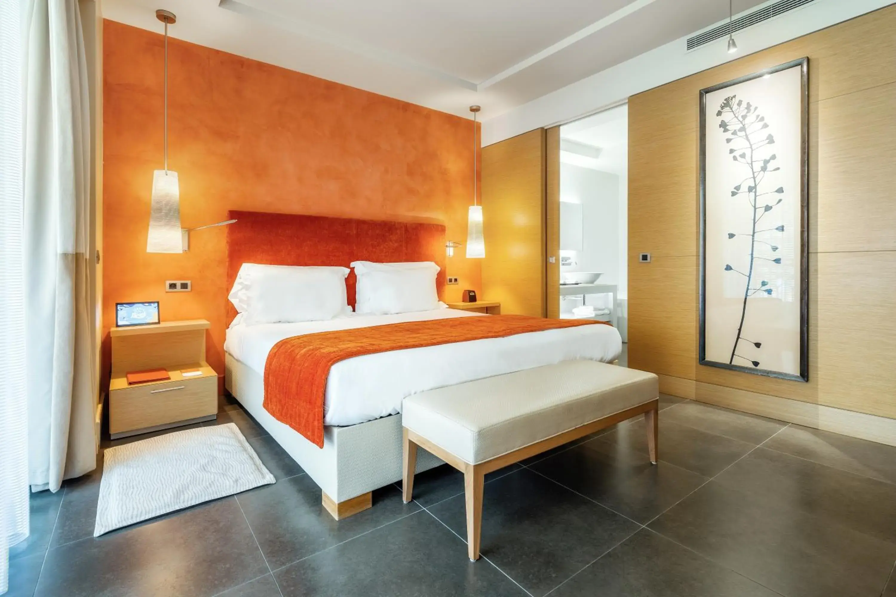 Bedroom, Bed in Monte-Carlo Bay Hotel & Resort Bedroom, Bed in Monte-Carlo Bay Hotel & Resort